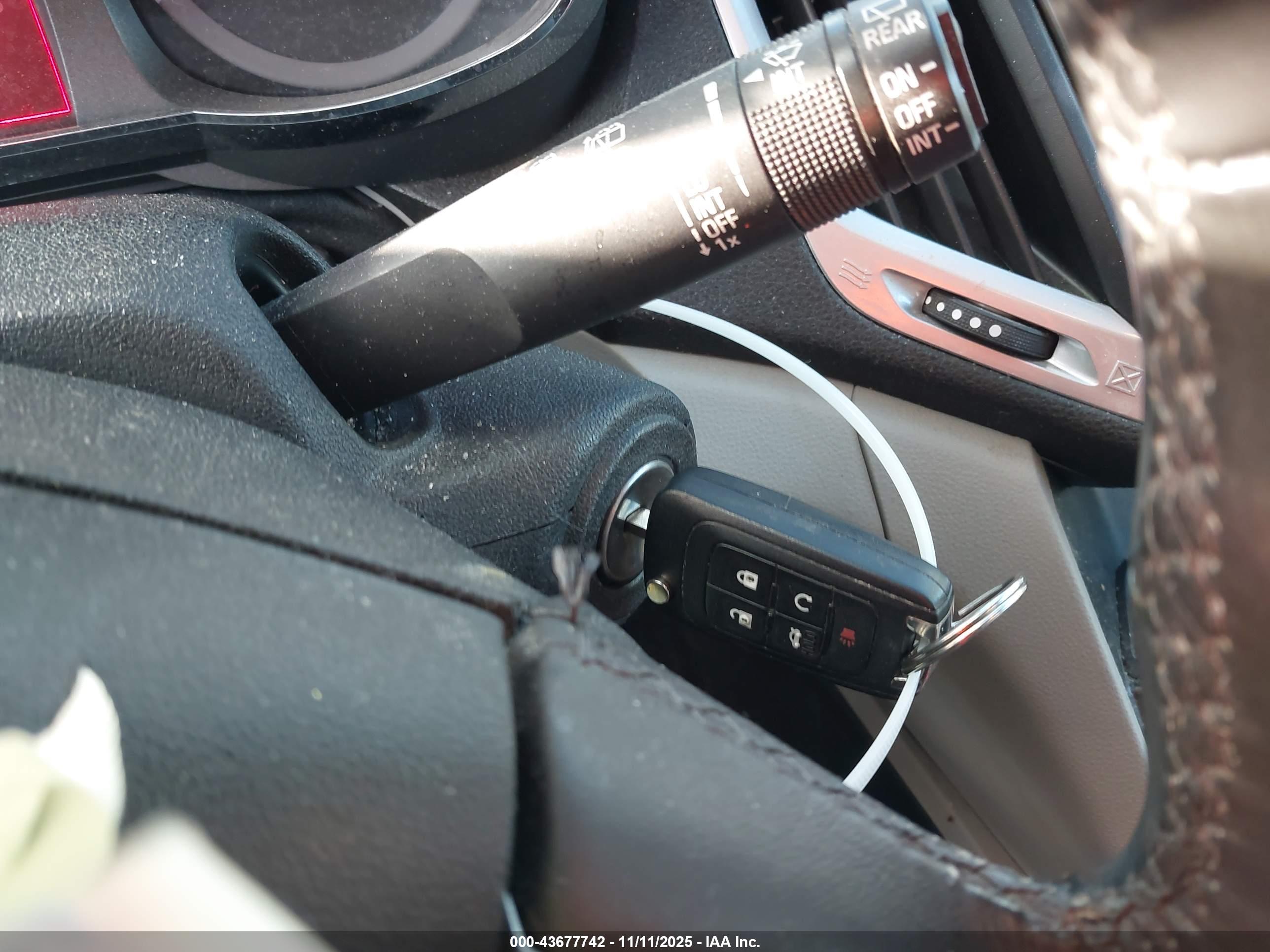 GMC TERRAIN image 11