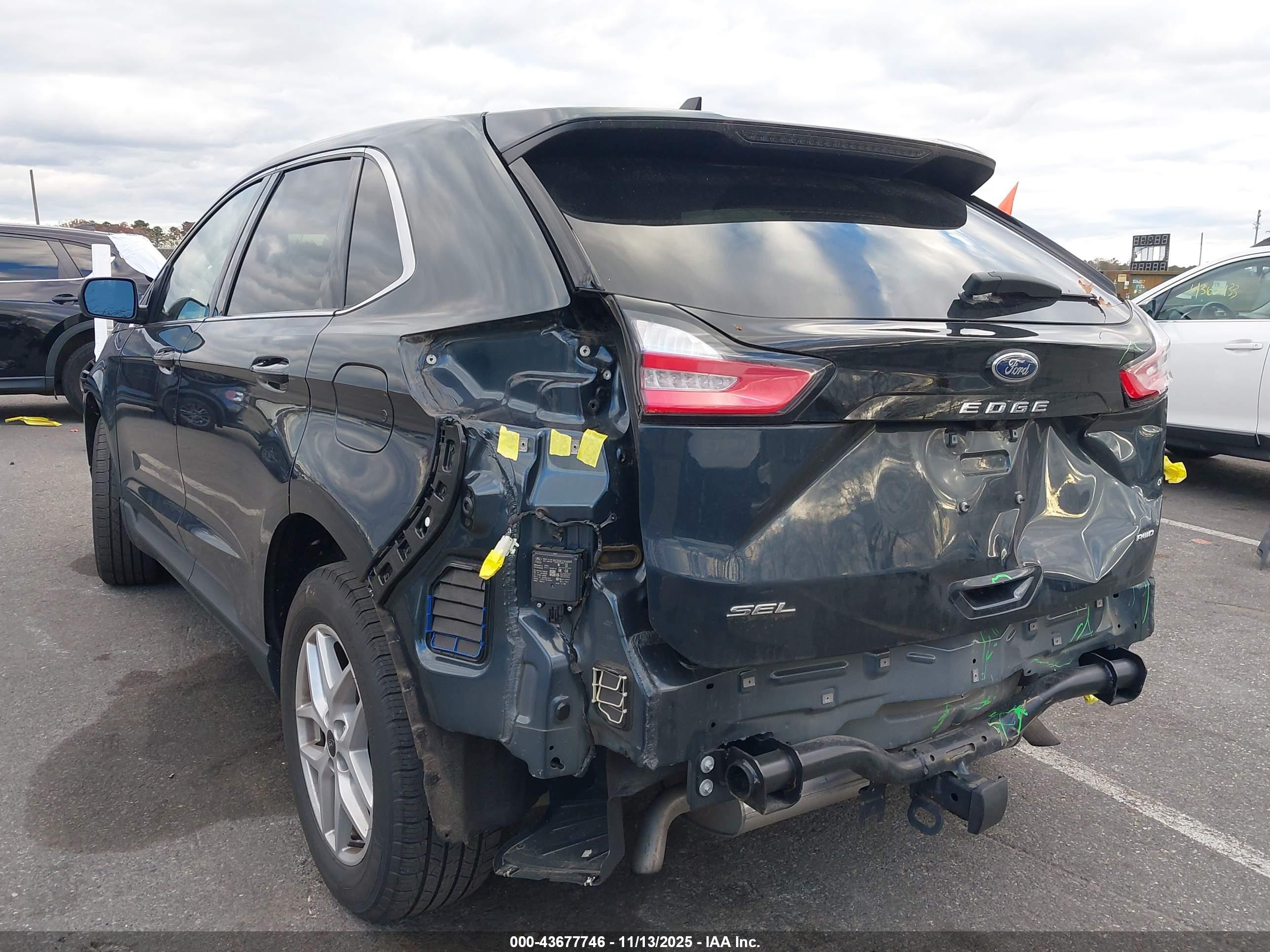 FORD EDGE image 3