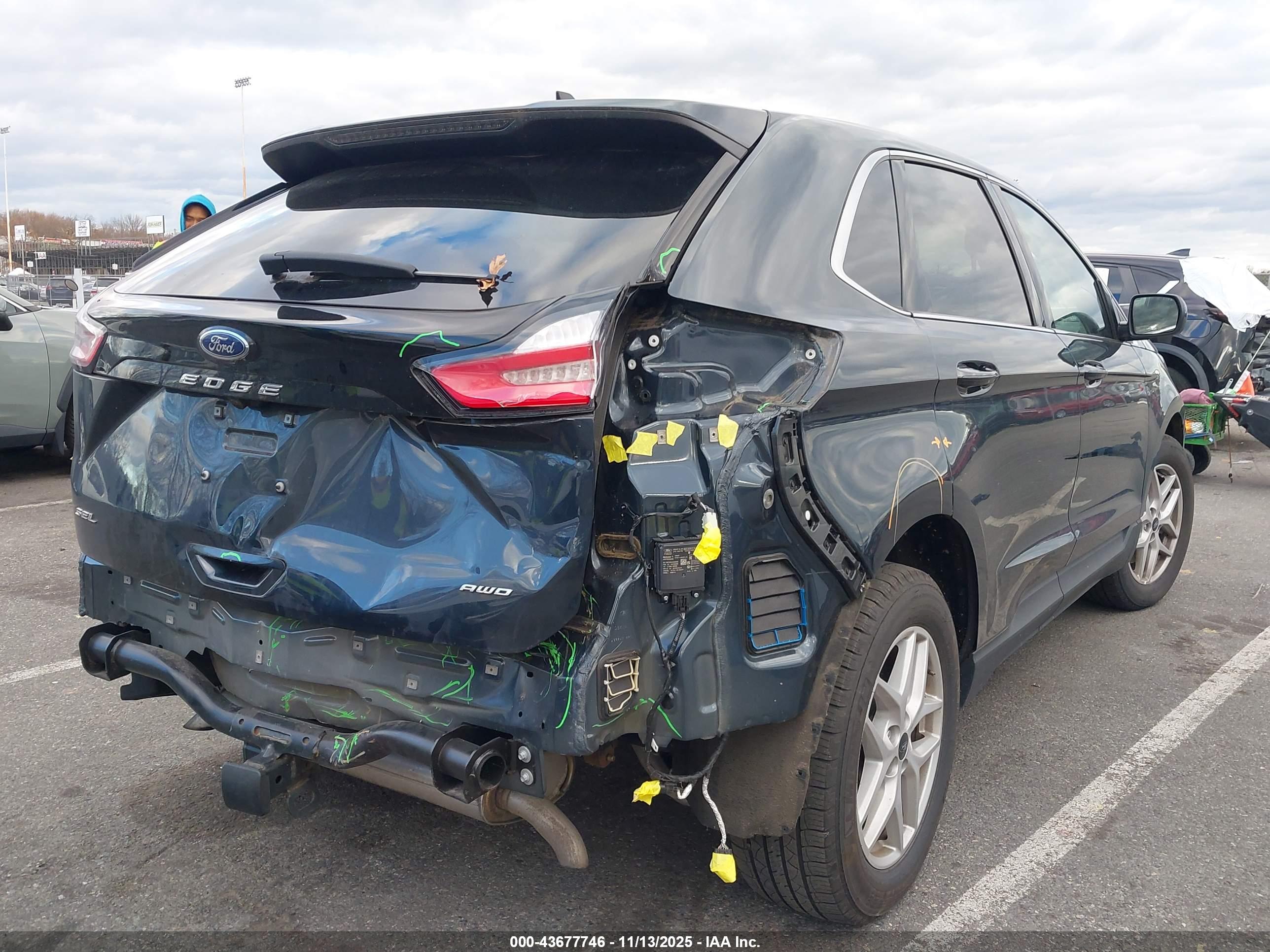 FORD EDGE image 4