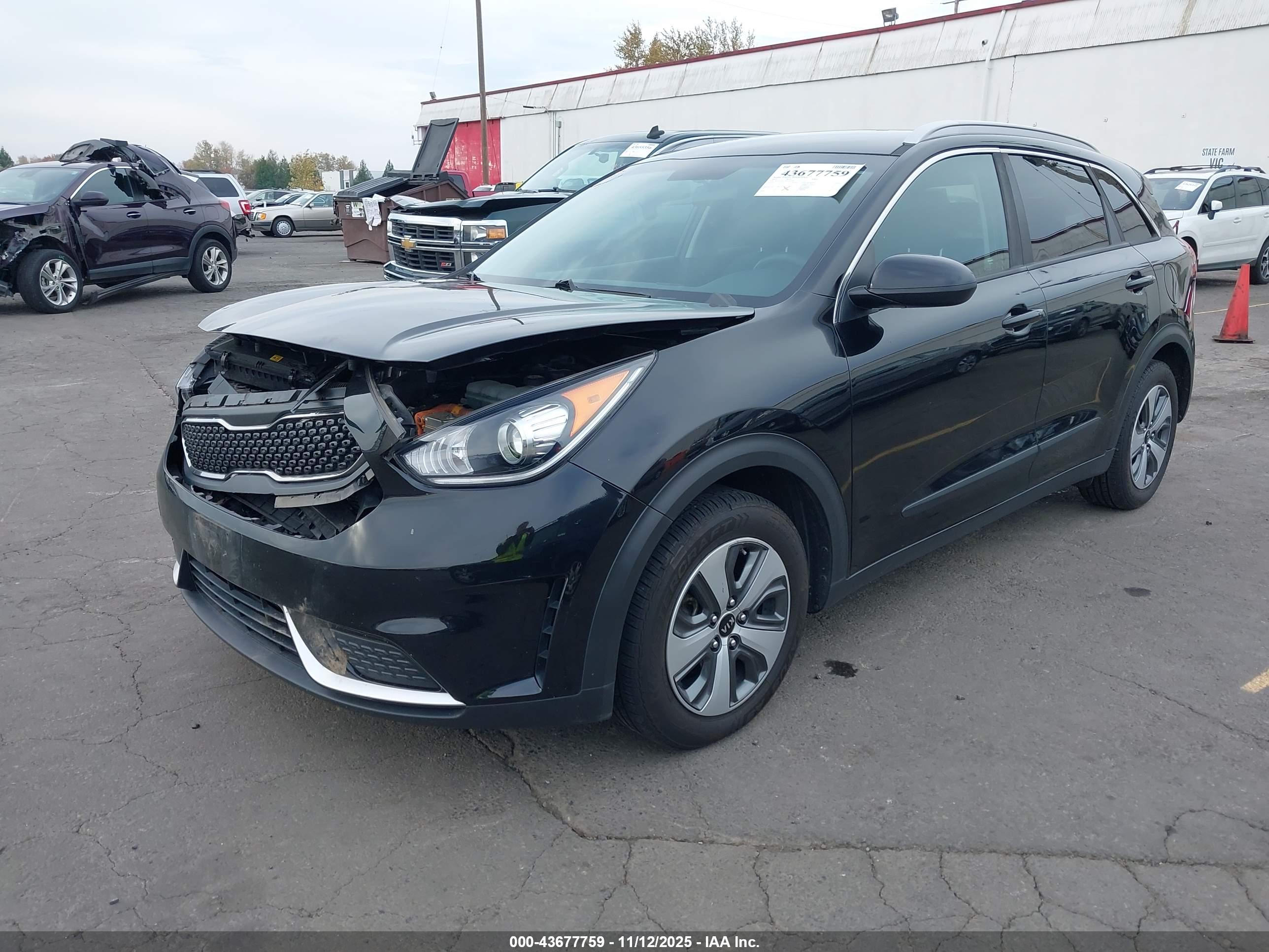 KIA NIRO image 2