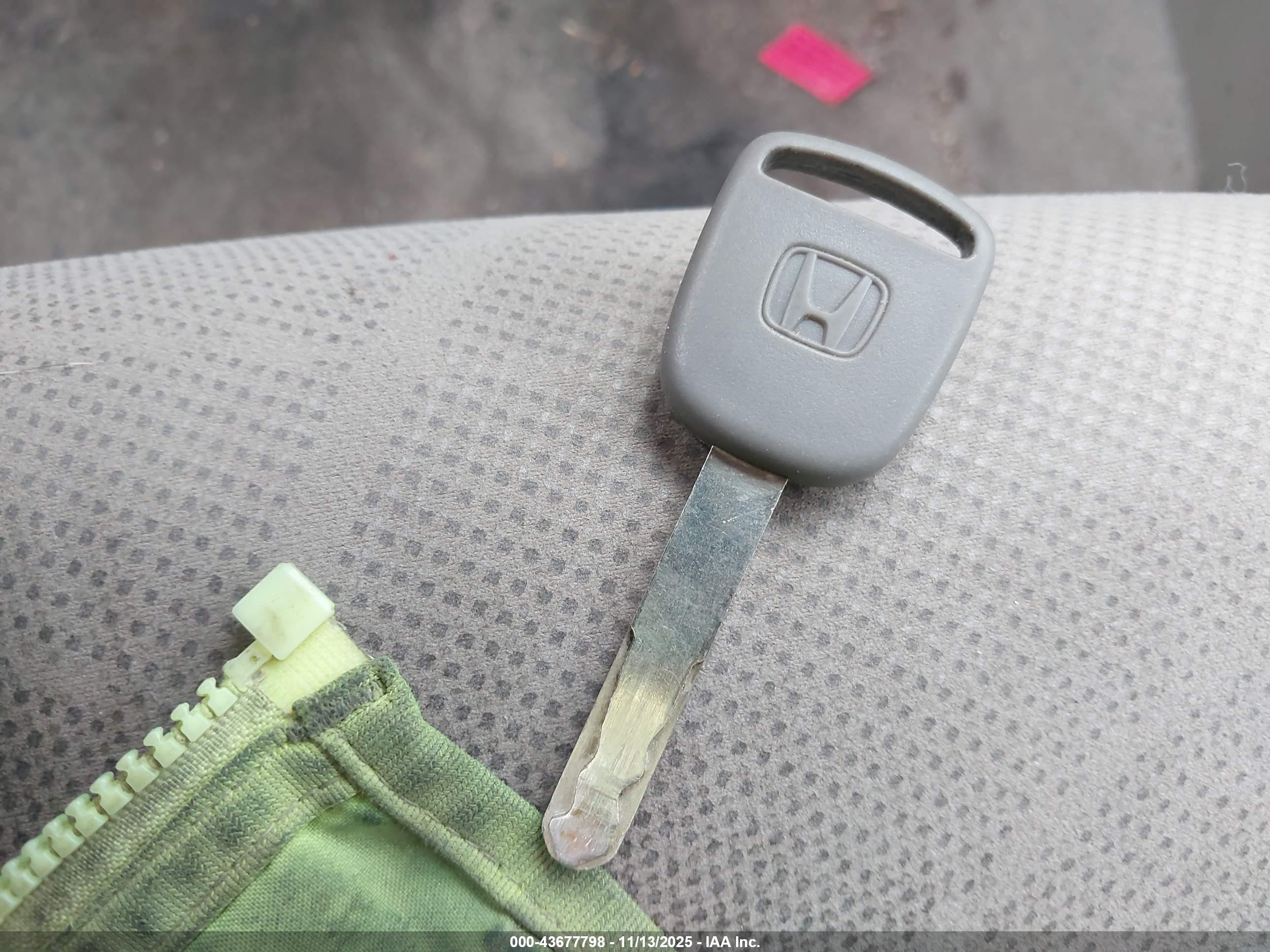 HONDA CIVIC image 11