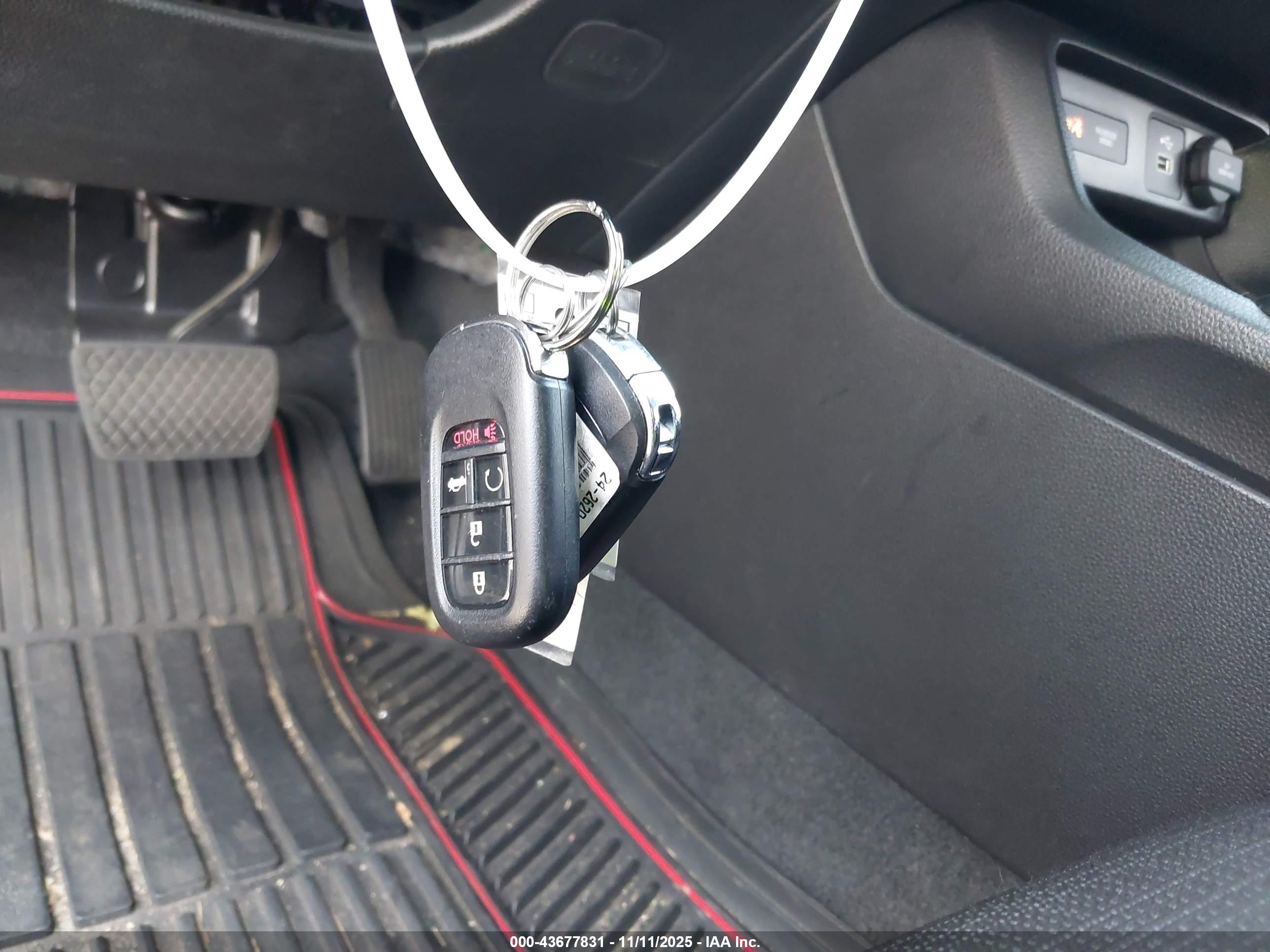HONDA CIVIC image 11