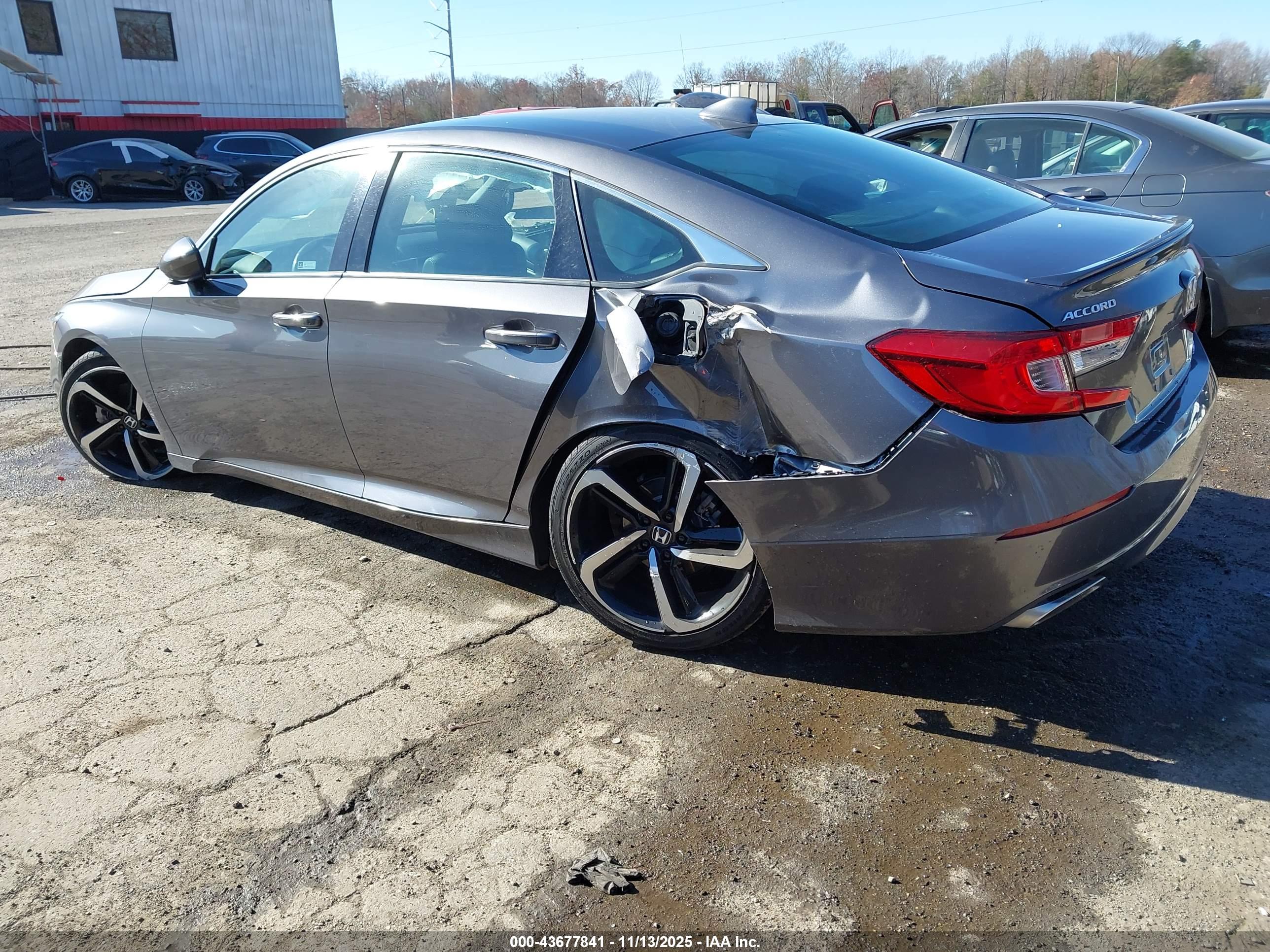 HONDA ACCORD image 3