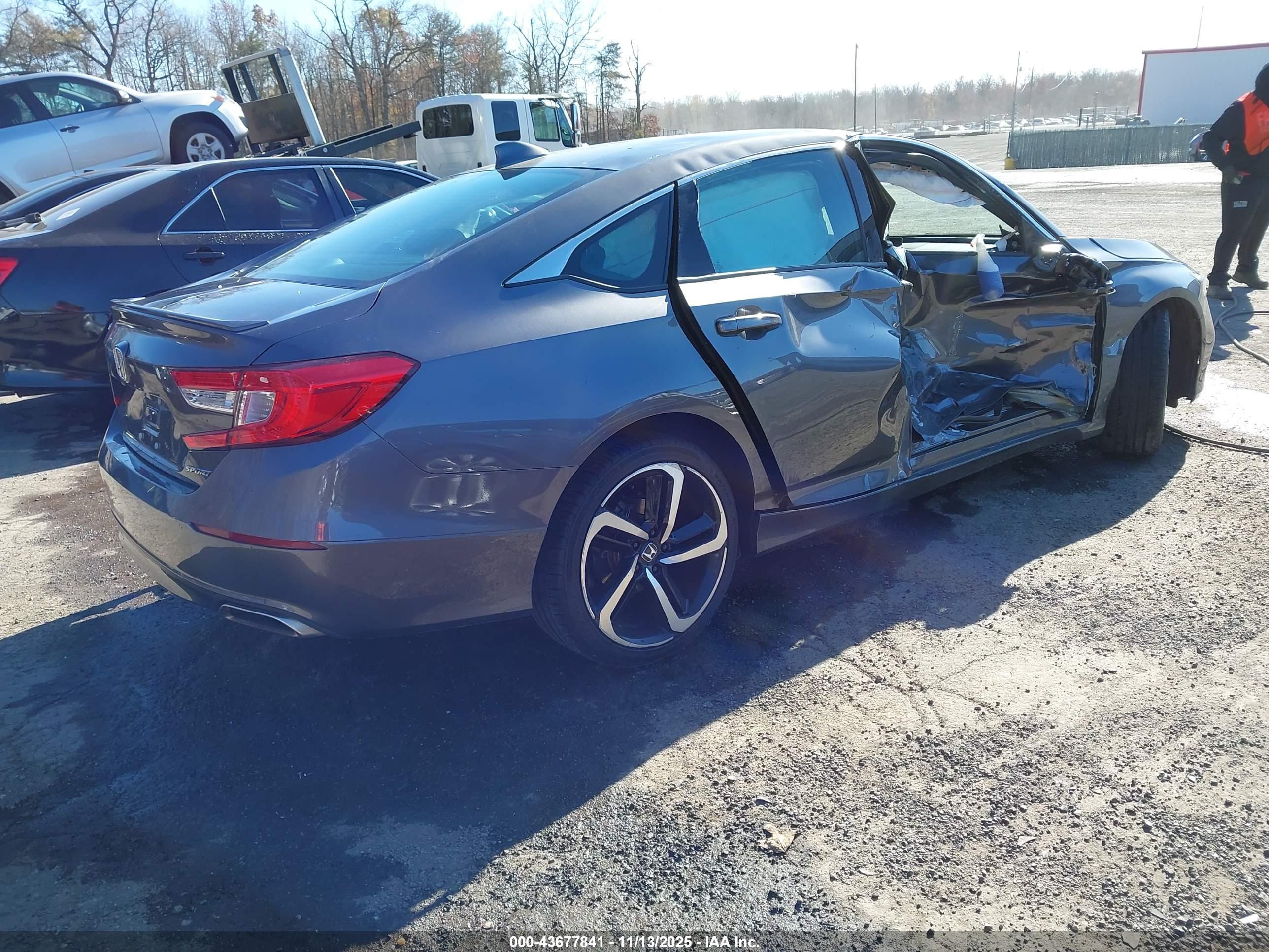 HONDA ACCORD image 4