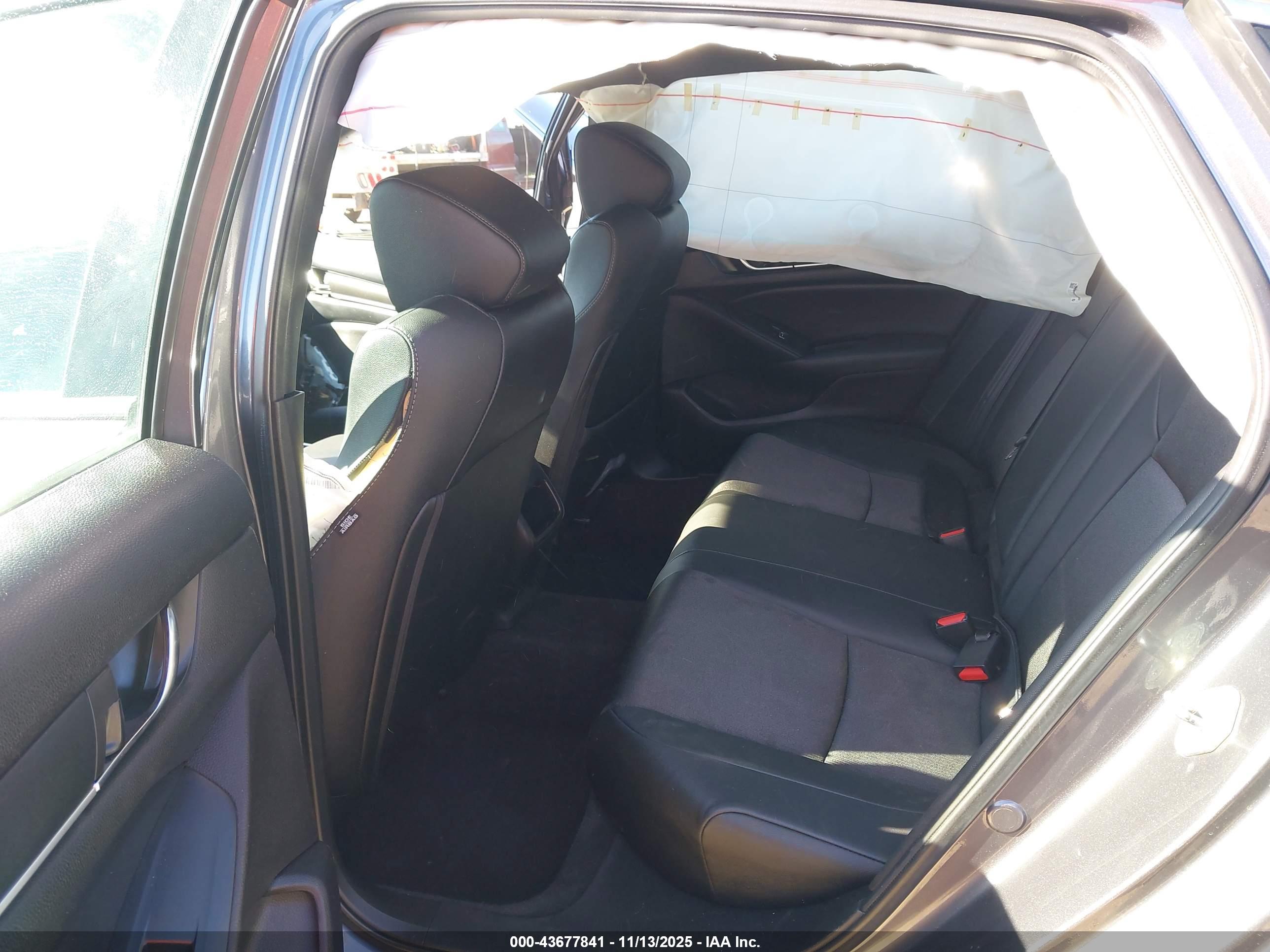 HONDA ACCORD image 8