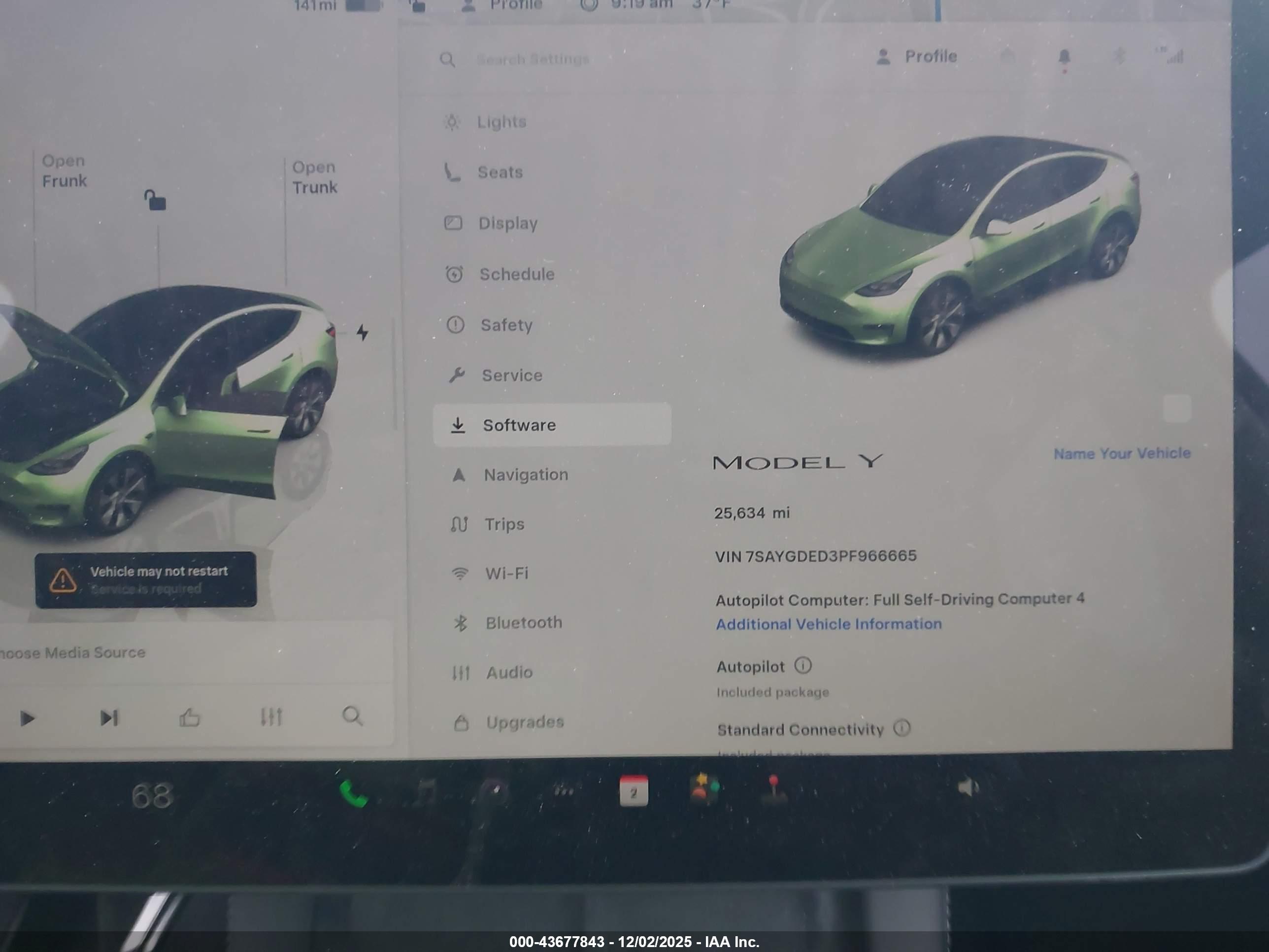 TESLA MODEL image 7