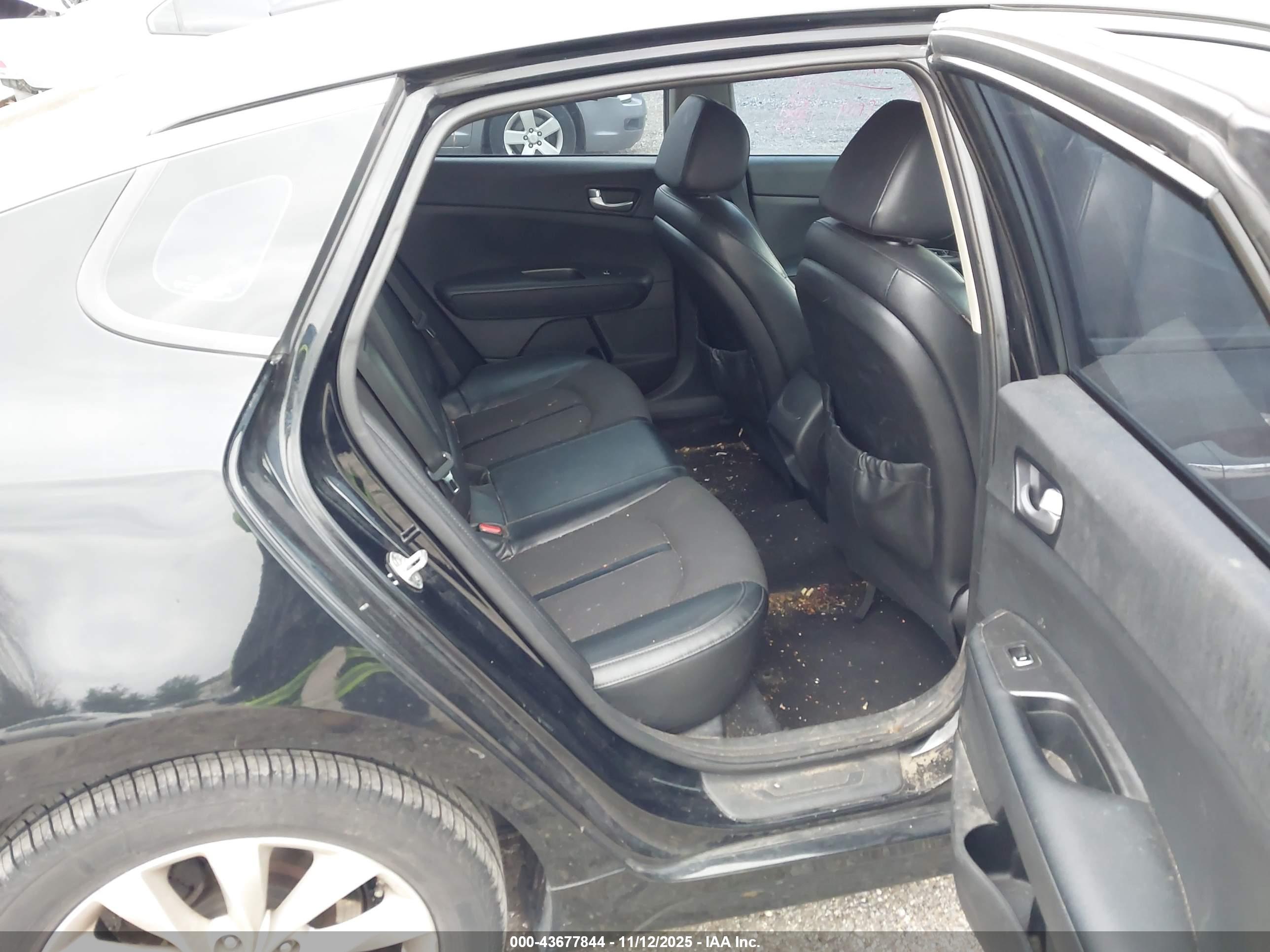 KIA OPTIMA image 8