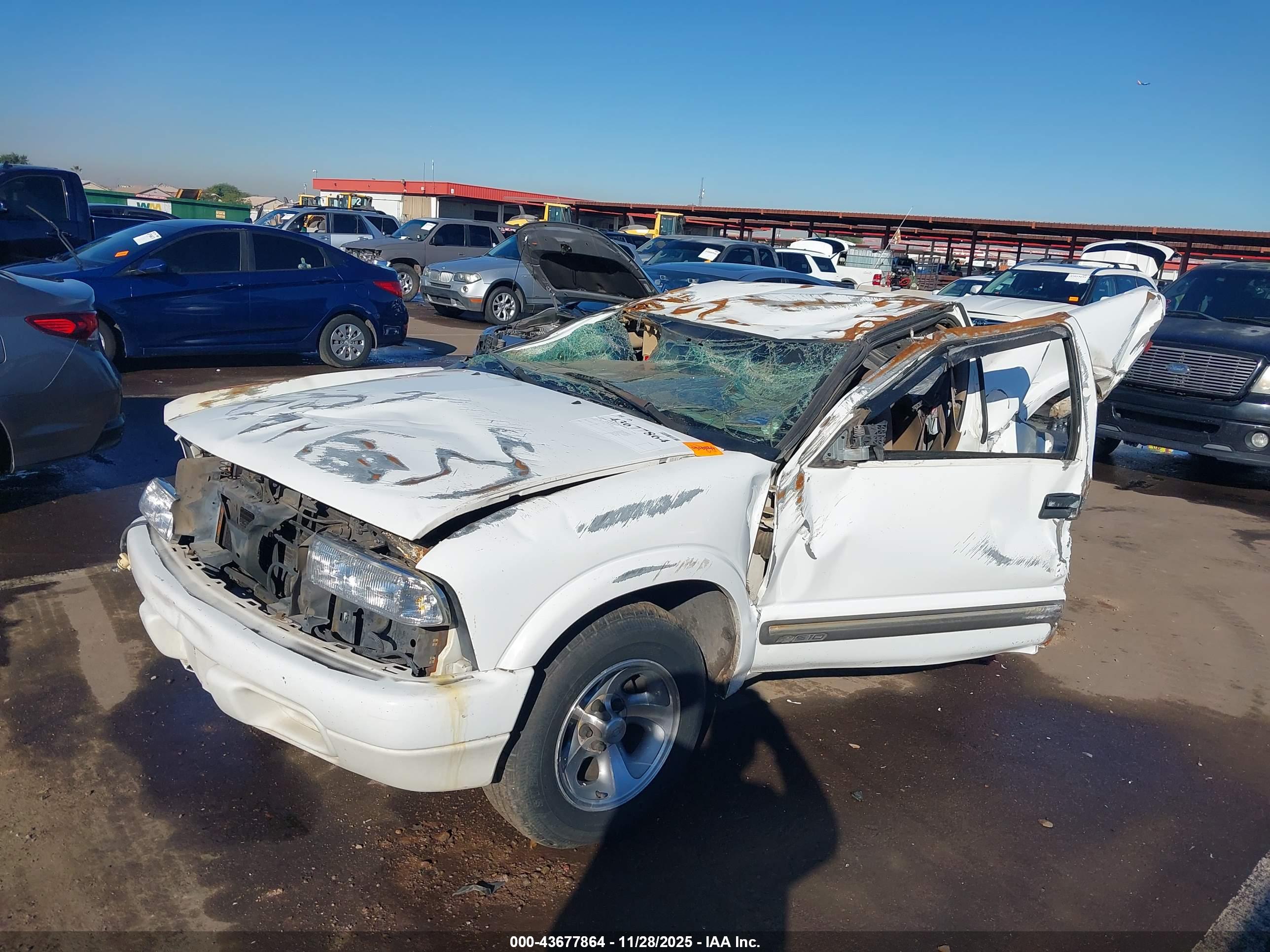 CHEVROLET S-10 image 2