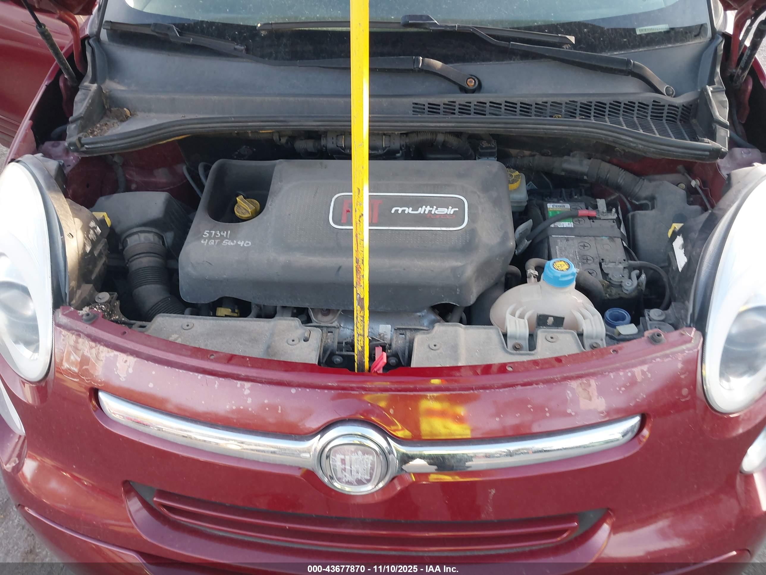 FIAT 500L image 10