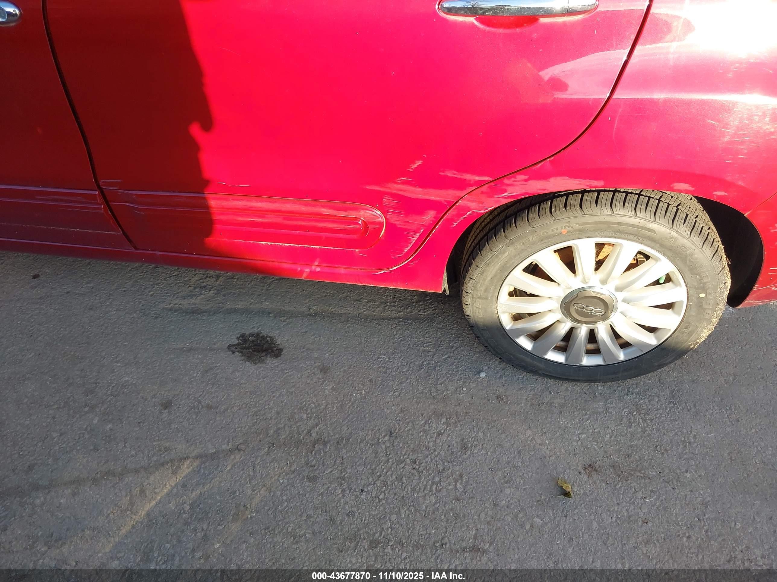 FIAT 500L image 6