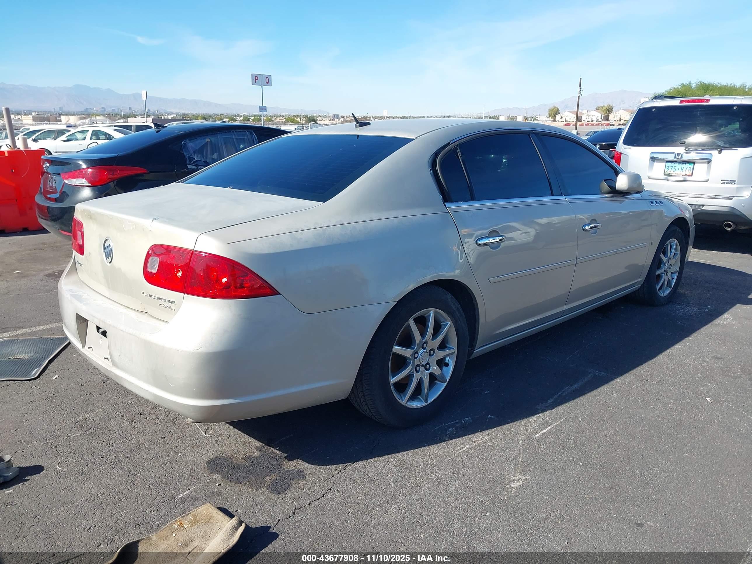BUICK LUCERNE image 4