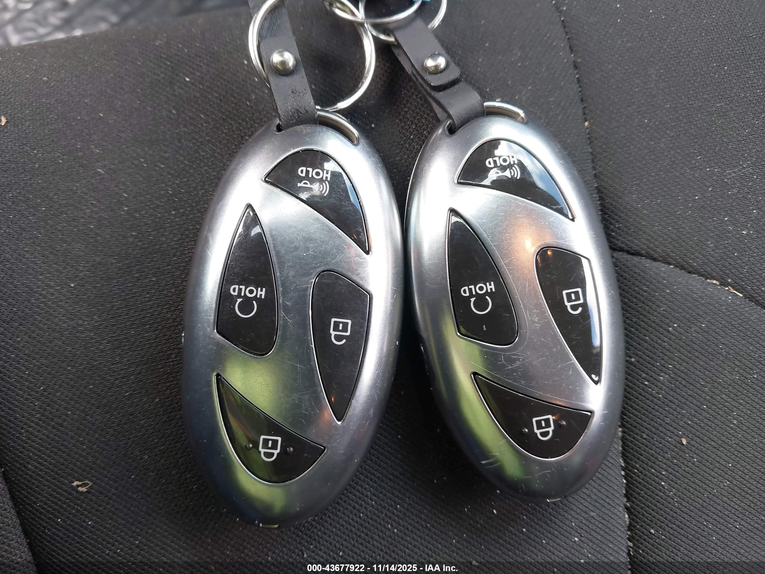 HYUNDAI ELANTRA image 11