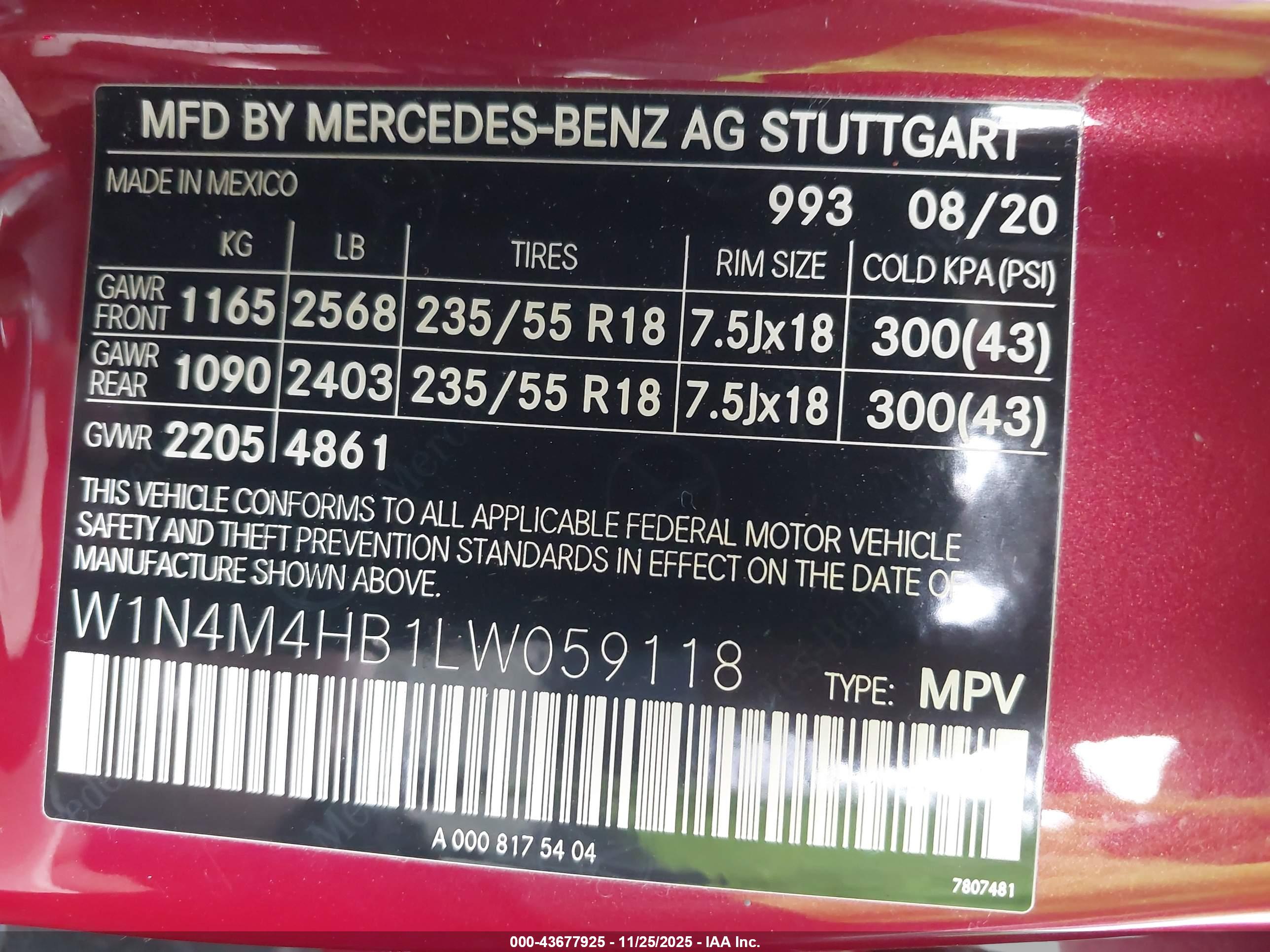 MERCEDES-BENZ GLB image 9