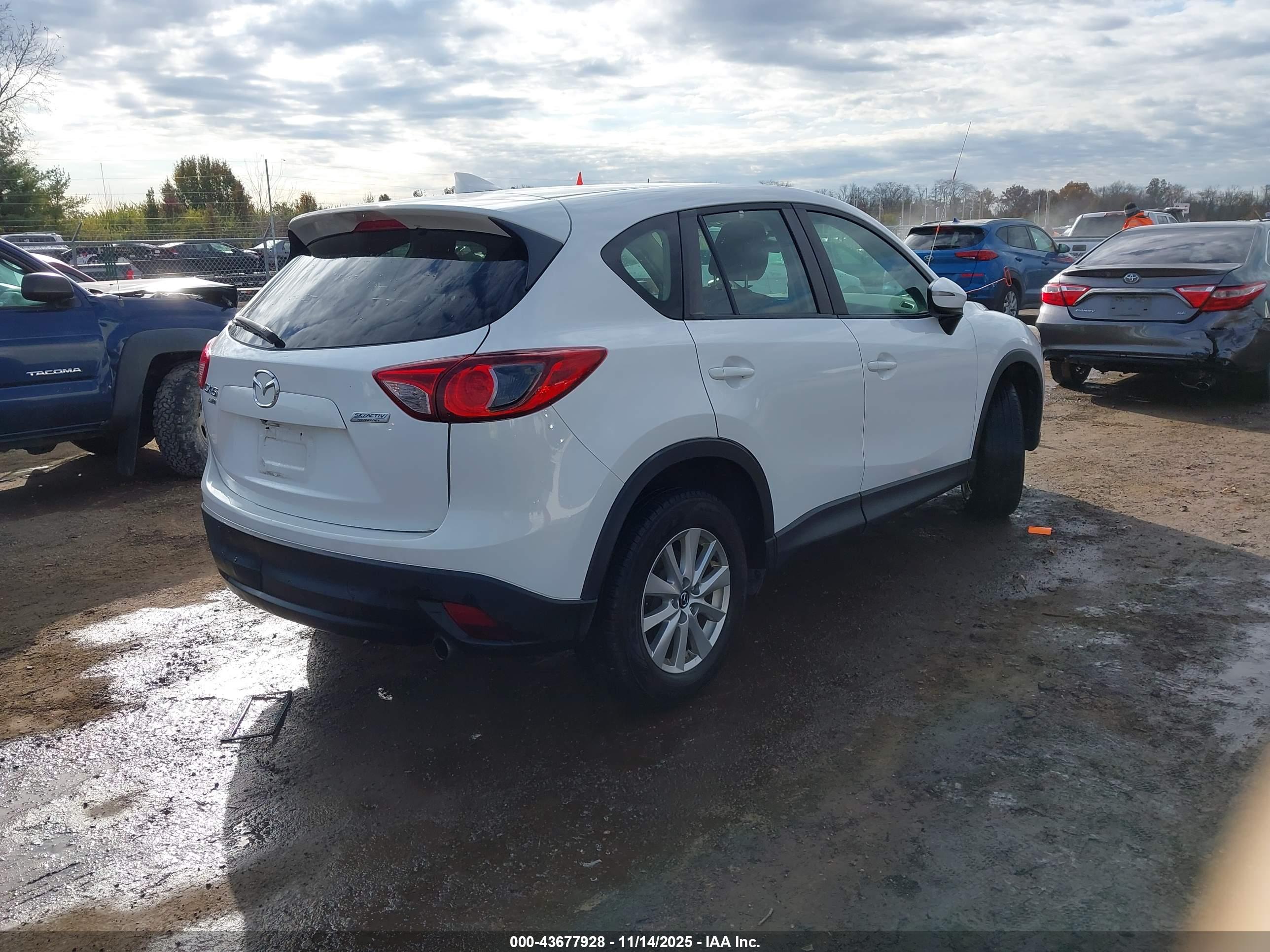 MAZDA CX-5 image 4