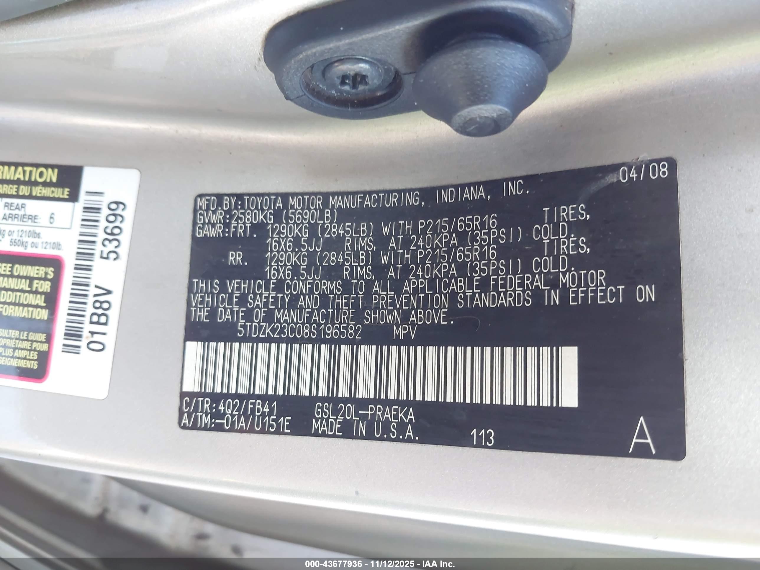 TOYOTA SIENNA image 9