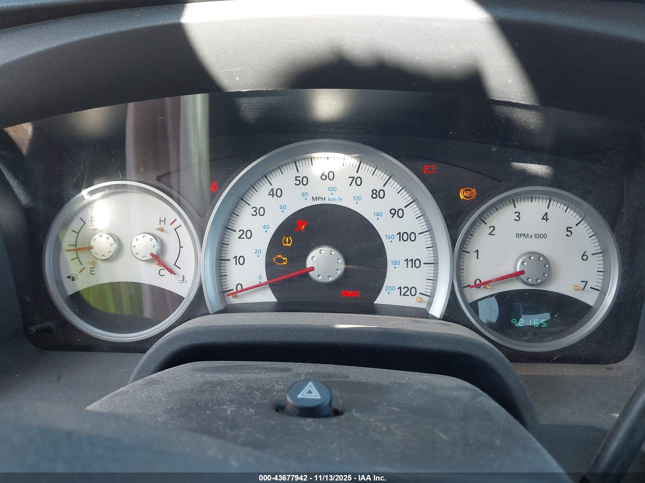DODGE DAKOTA image 7