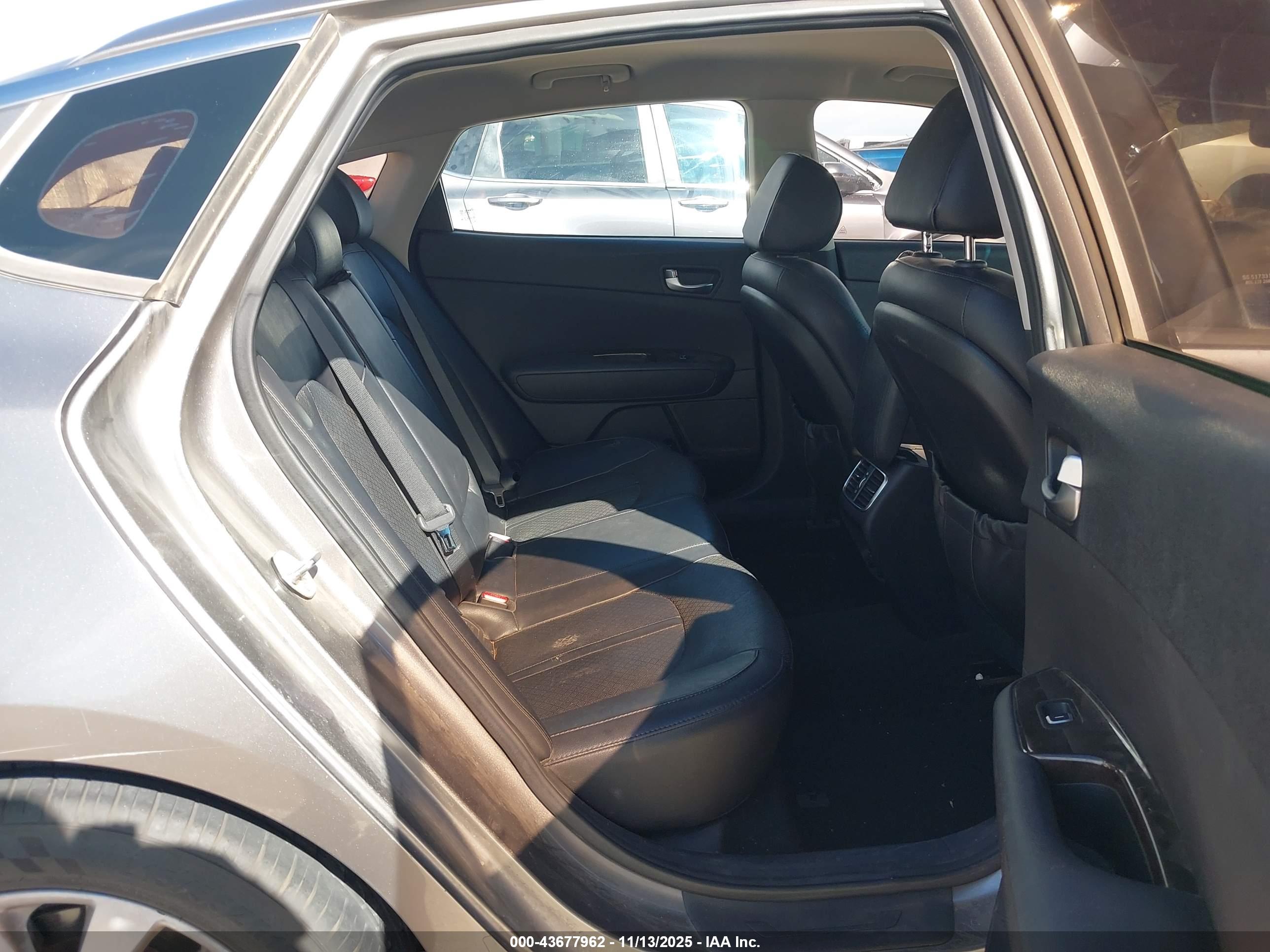 KIA OPTIMA image 8