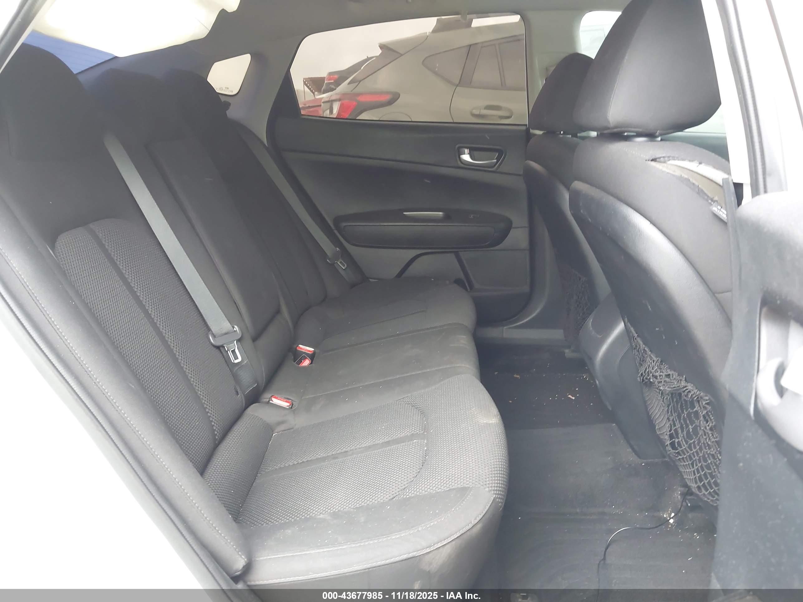 KIA OPTIMA image 8