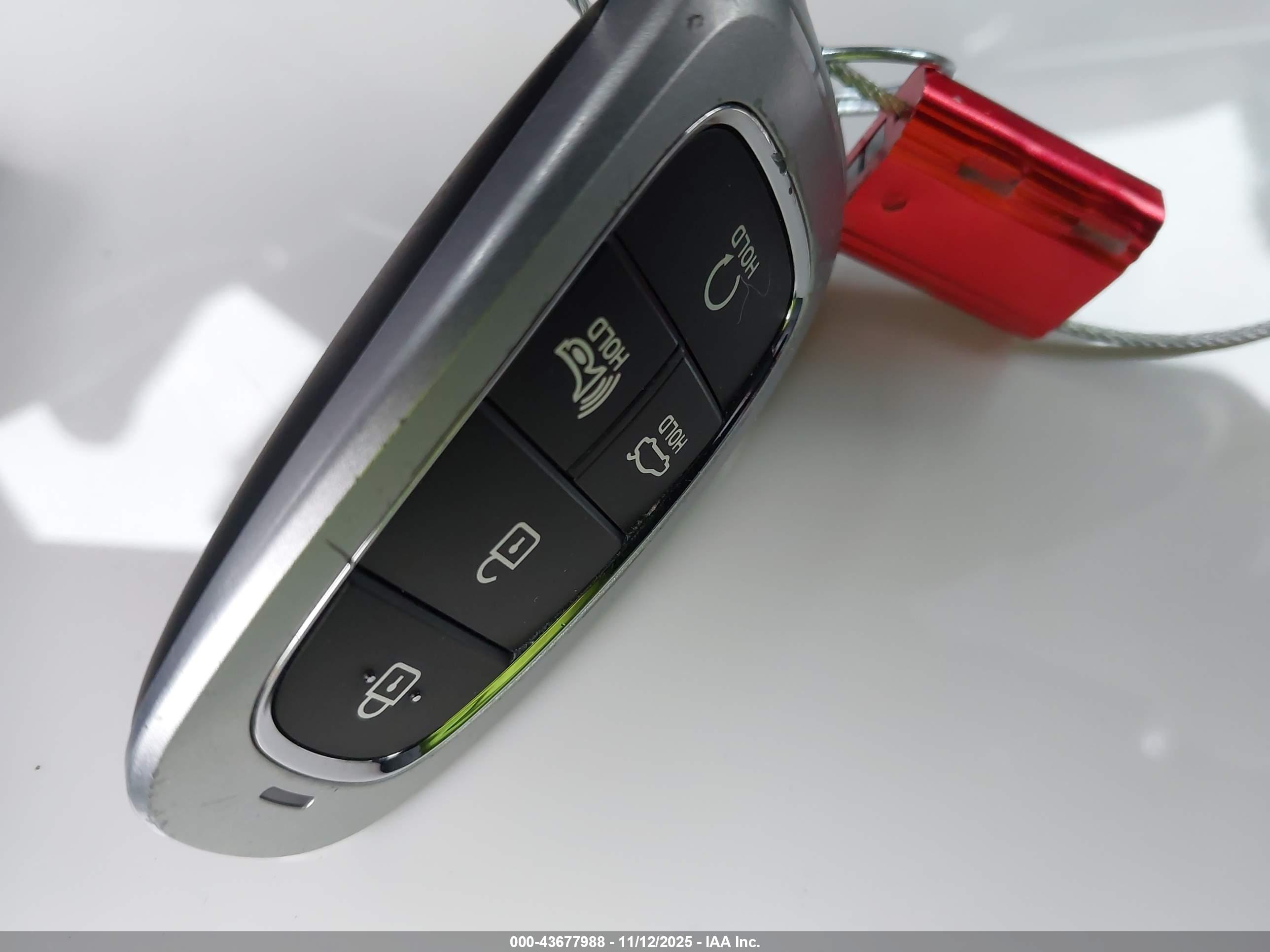 HYUNDAI SONATA image 11