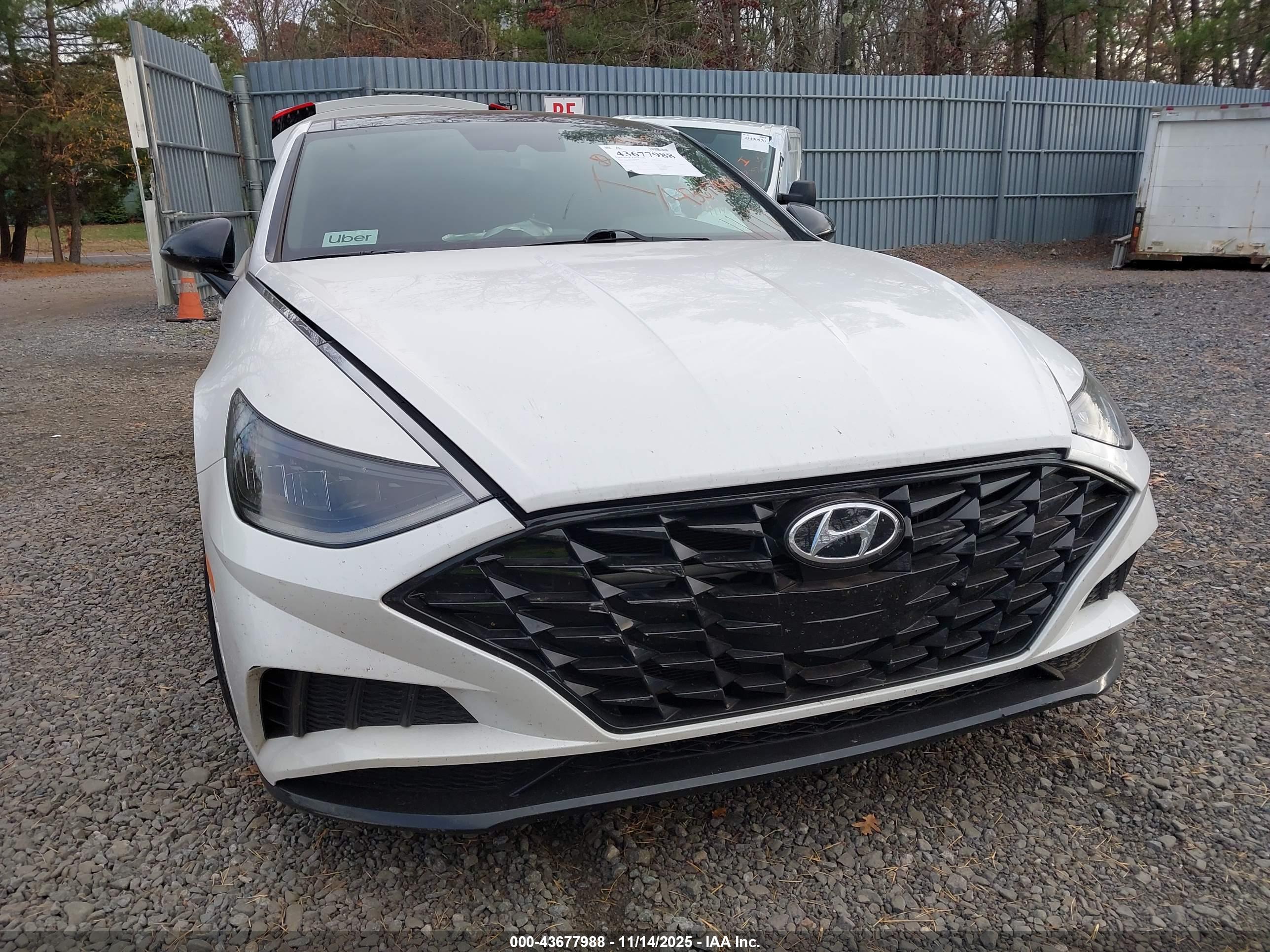 HYUNDAI SONATA image 6