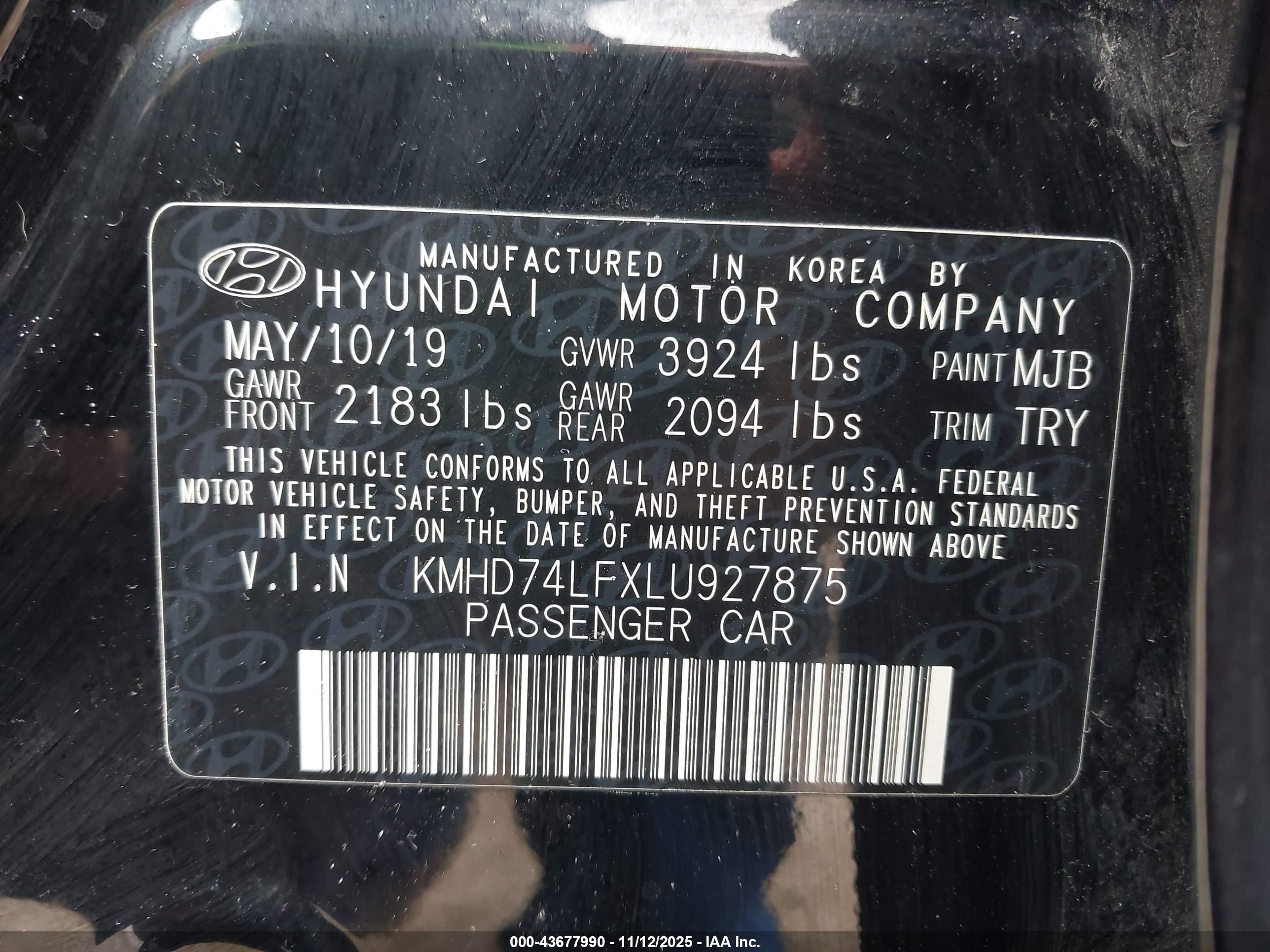 HYUNDAI ELANTRA image 9