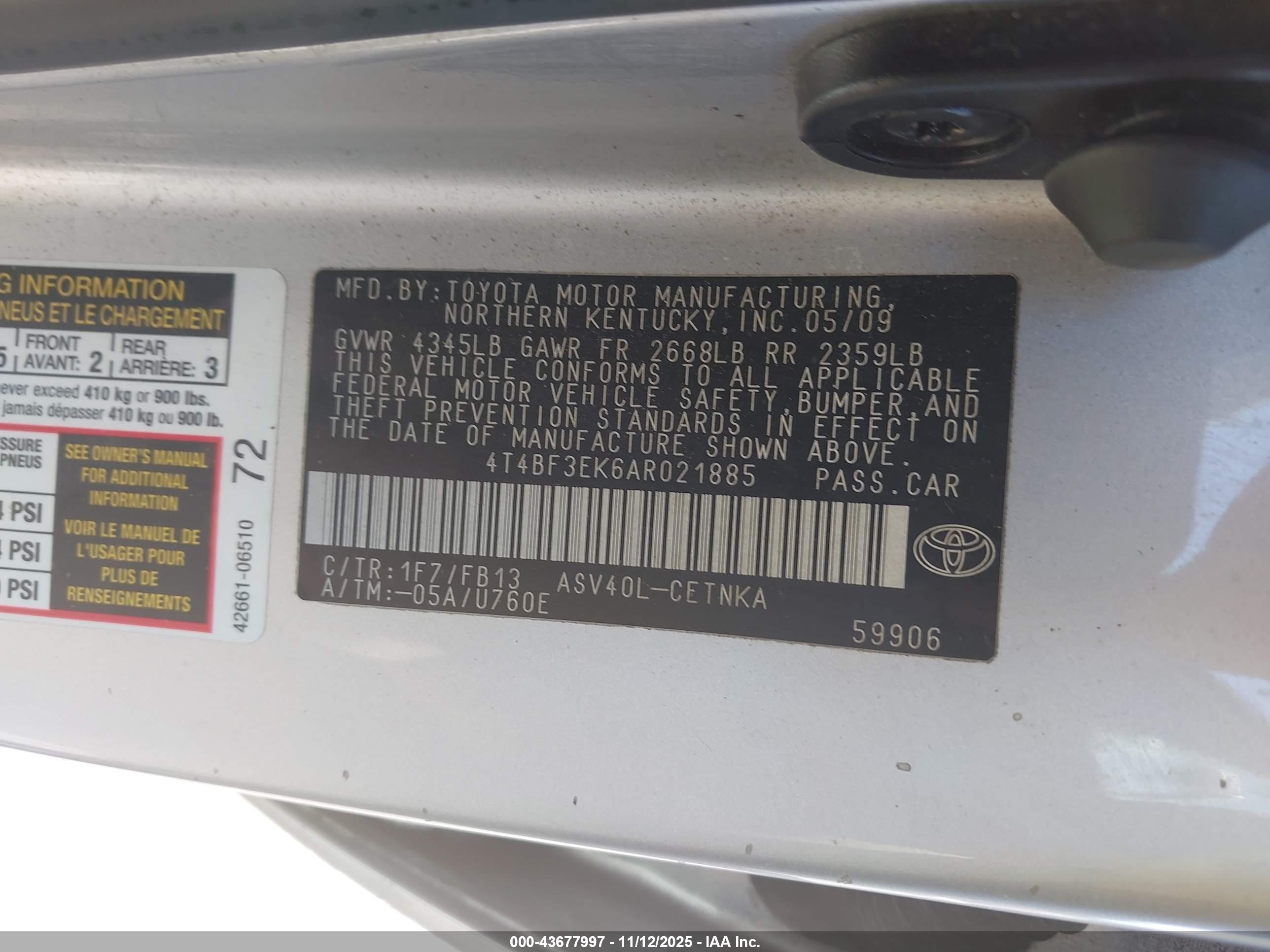TOYOTA CAMRY image 9
