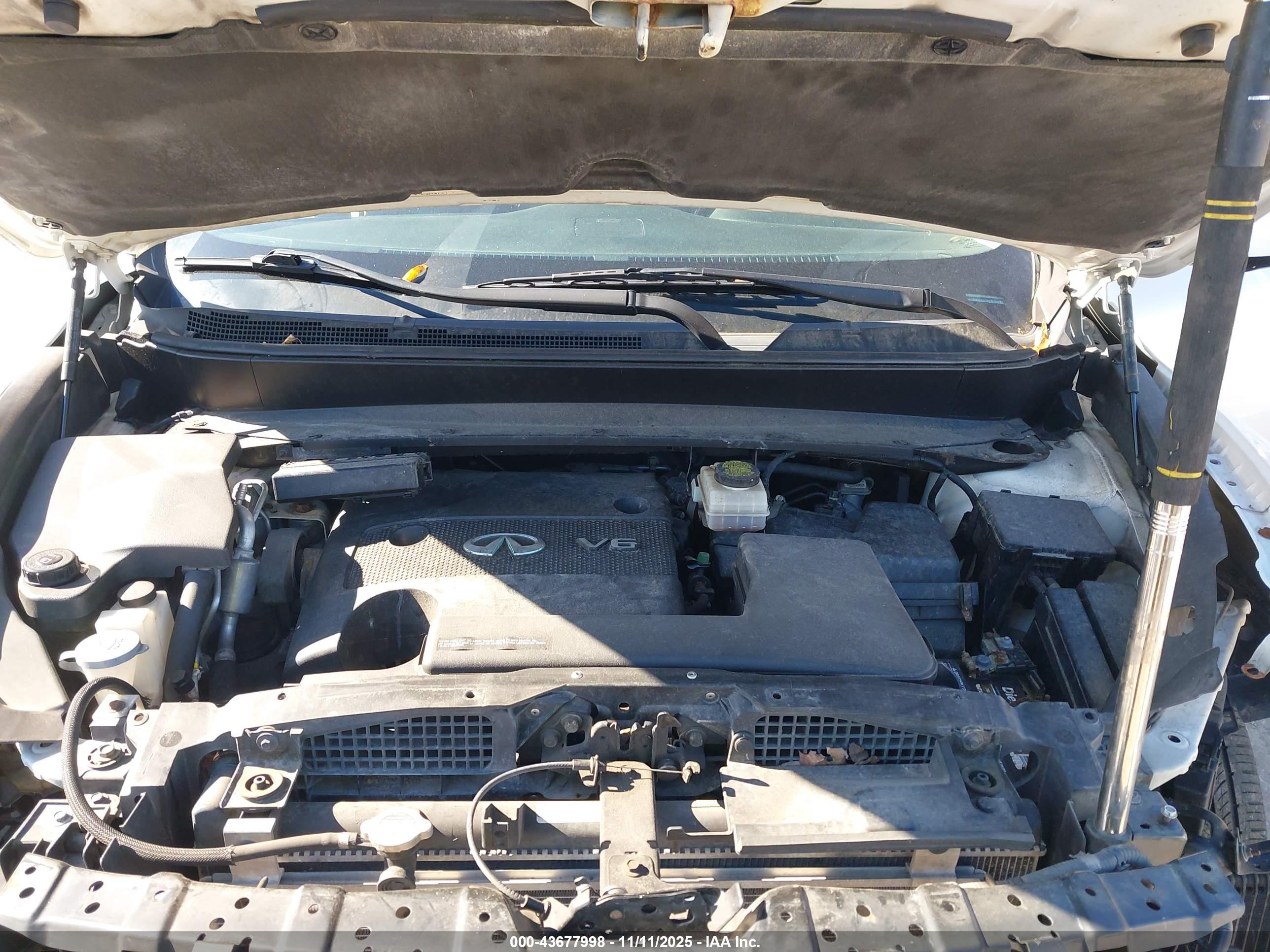 INFINITI QX60 image 10