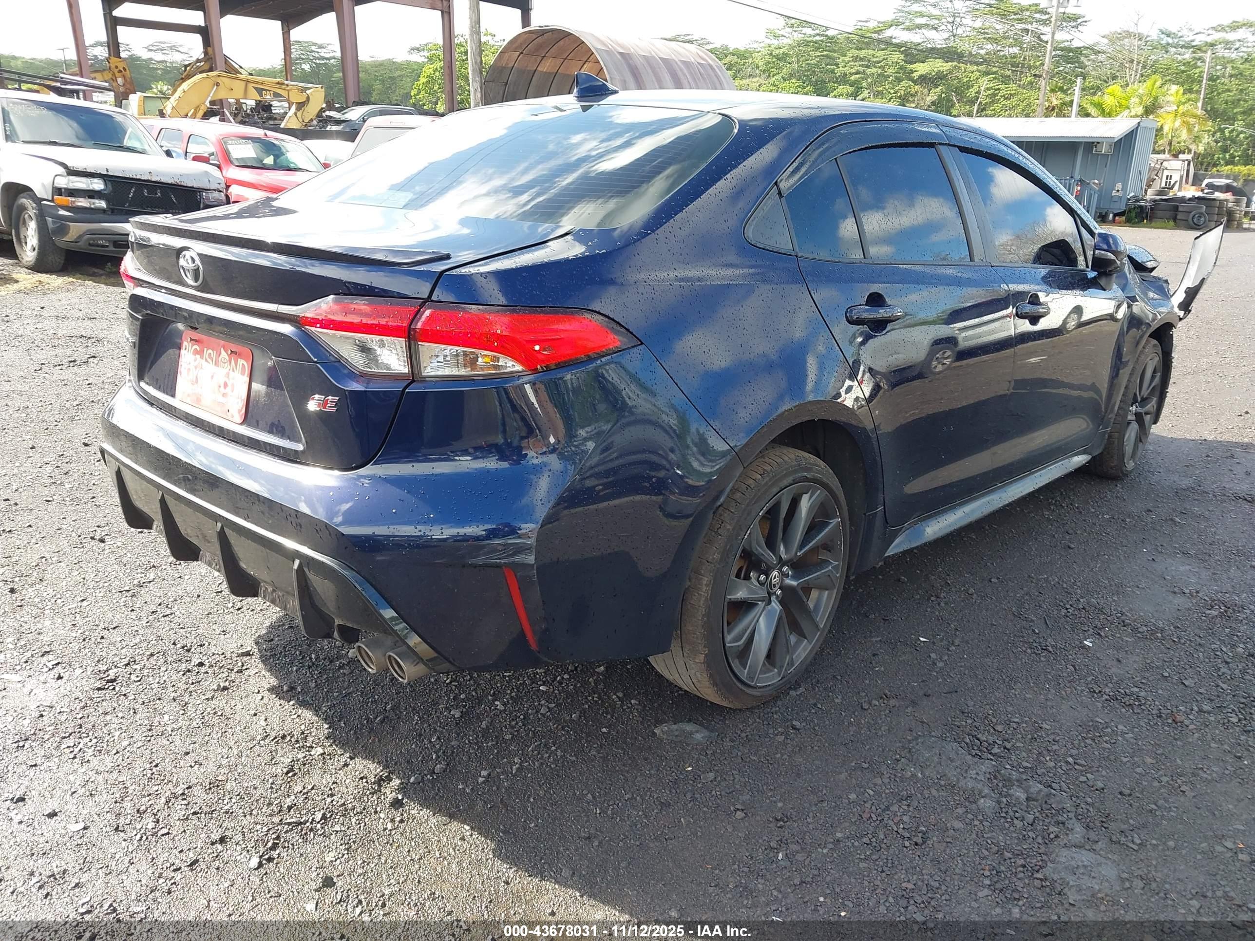 TOYOTA COROLLA image 4