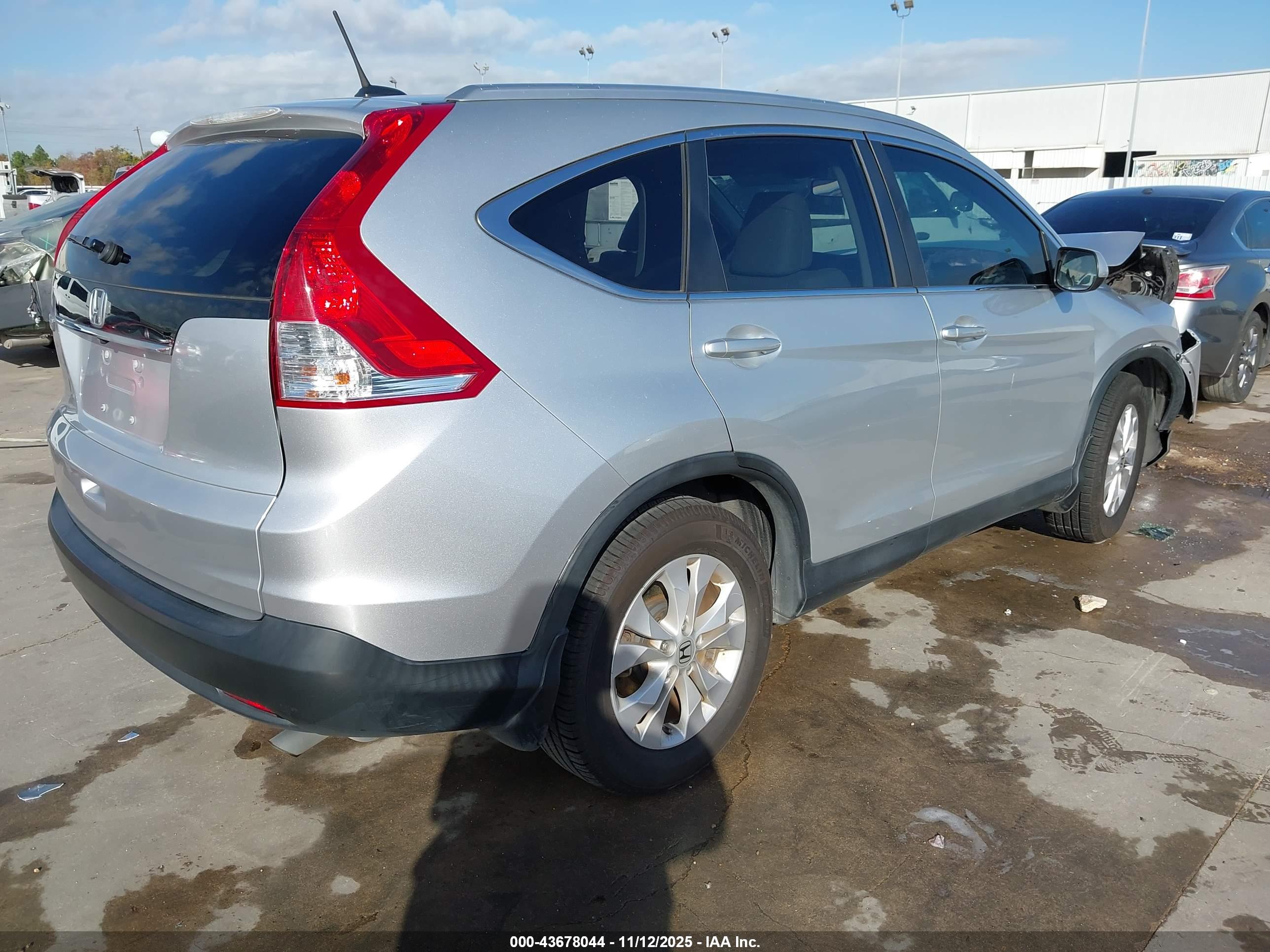 HONDA CR-V image 4