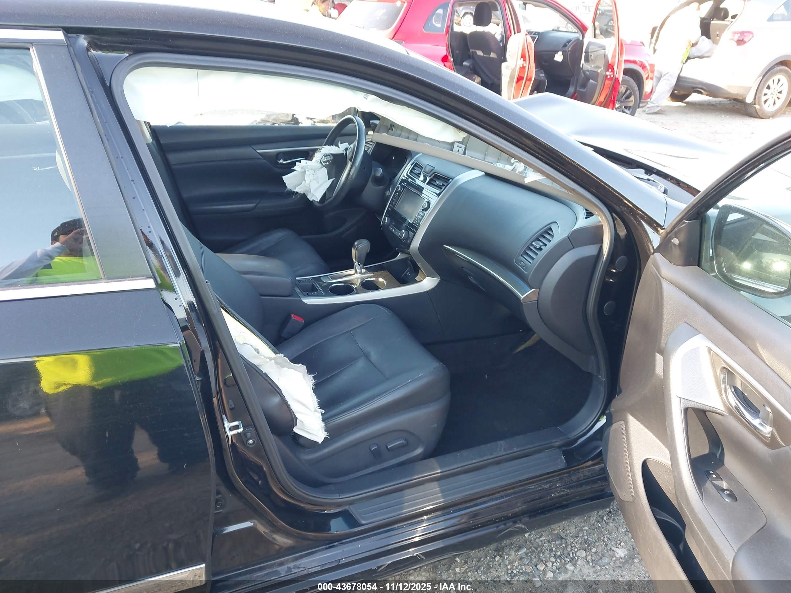 NISSAN ALTIMA image 5