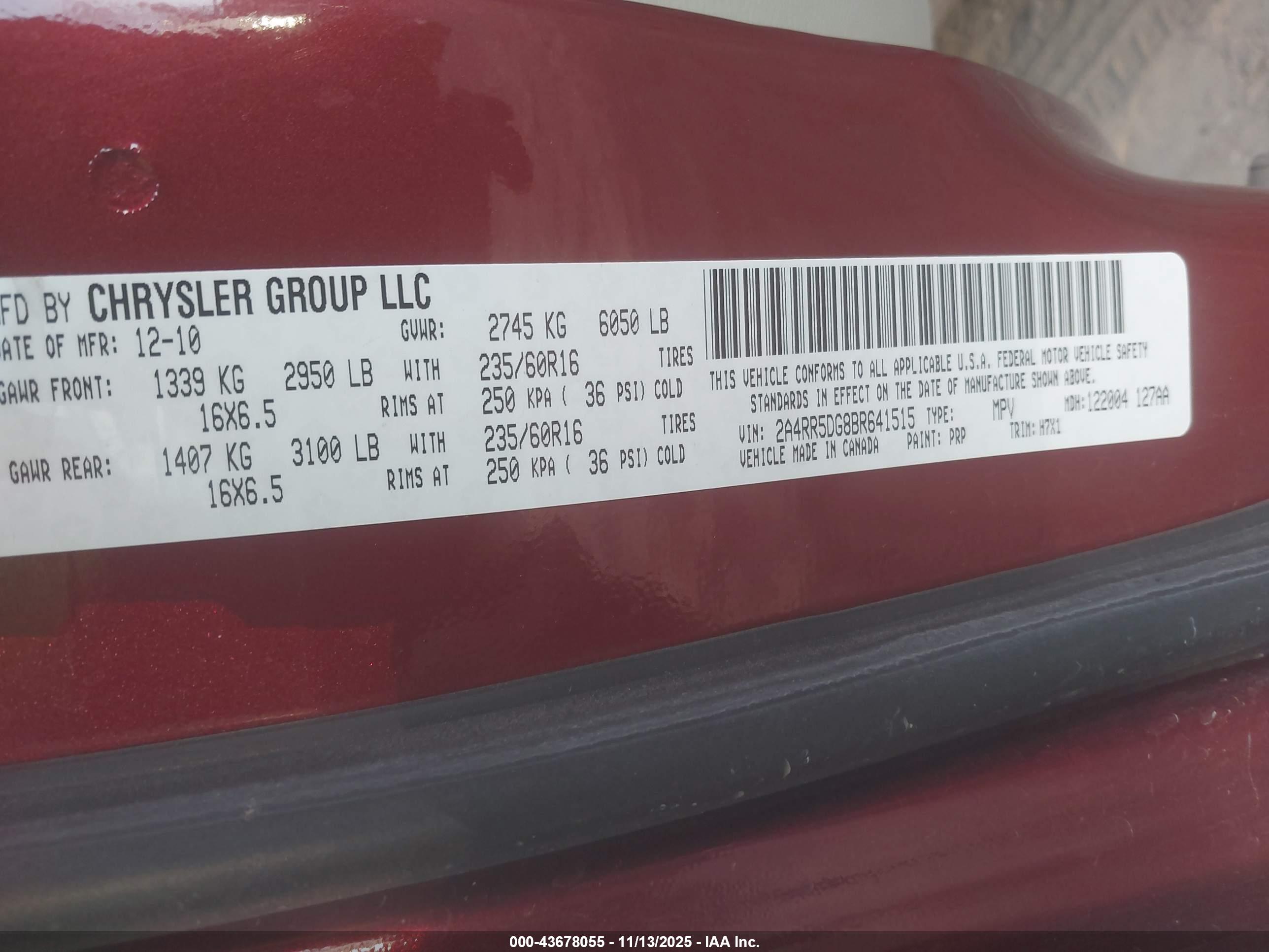 CHRYSLER TOWN image 9