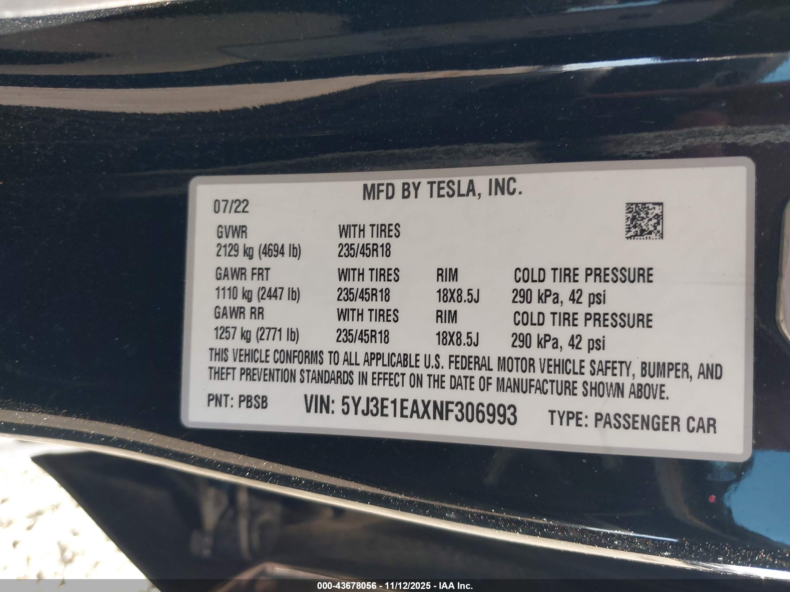 TESLA MODEL image 9