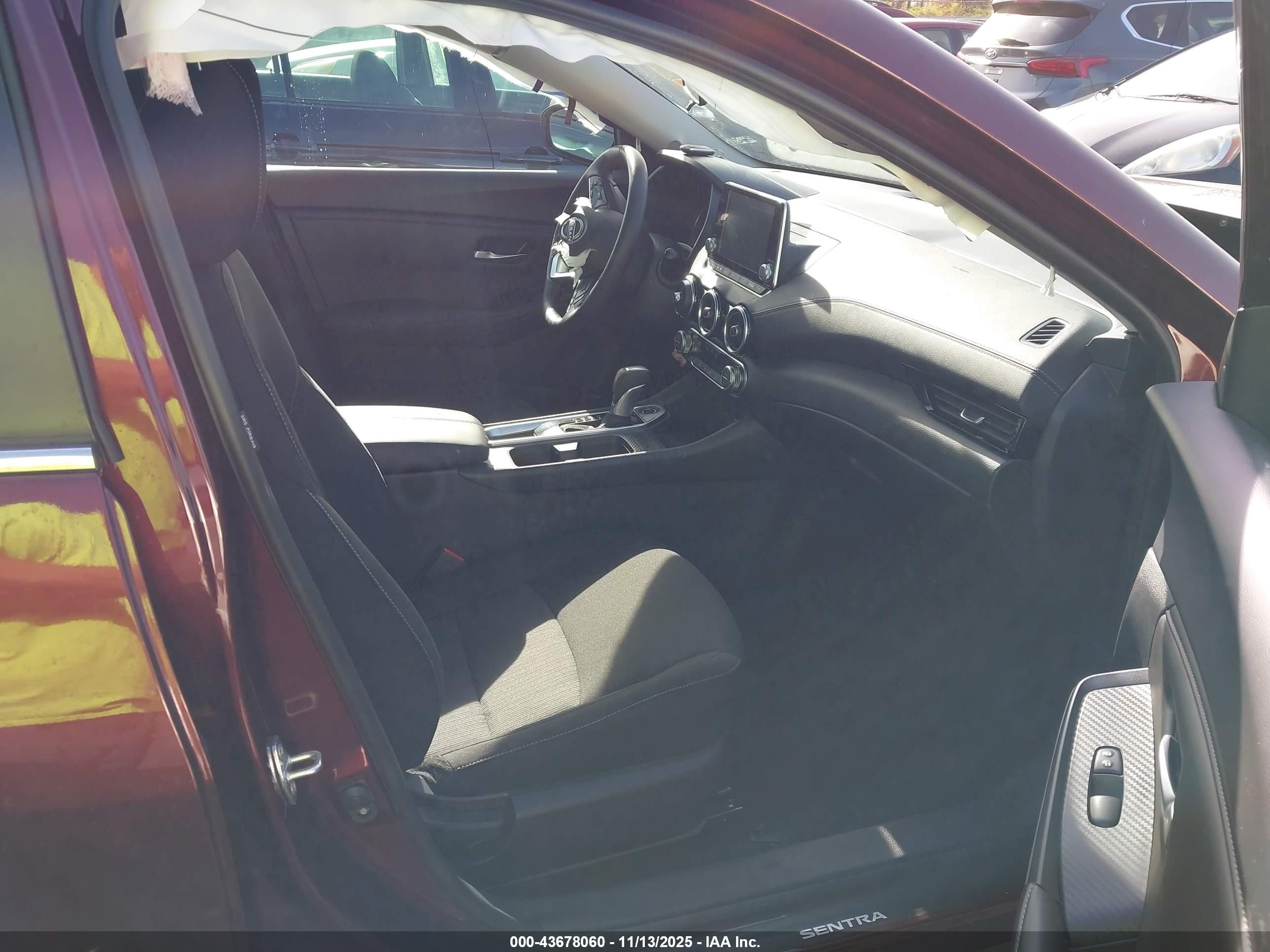 NISSAN SENTRA image 5