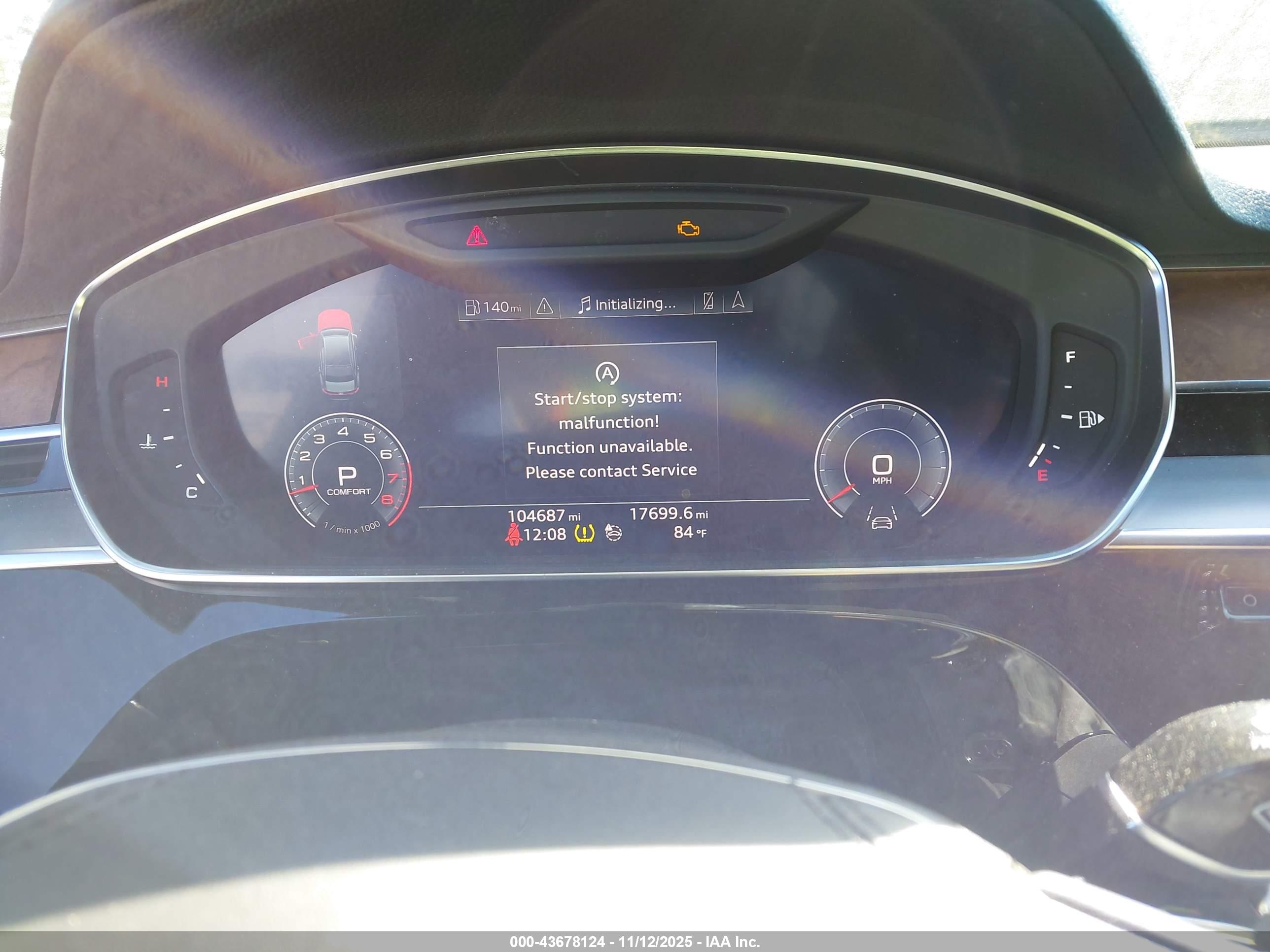 AUDI A8 image 7