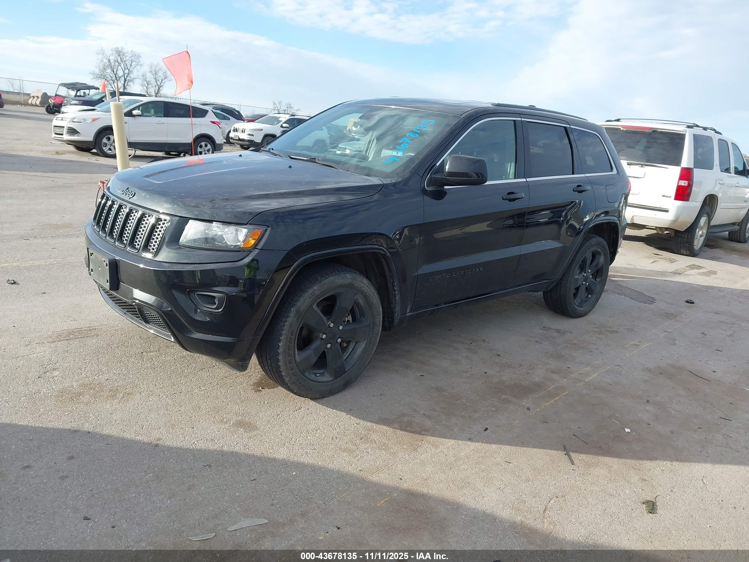 JEEP GRAND image 2