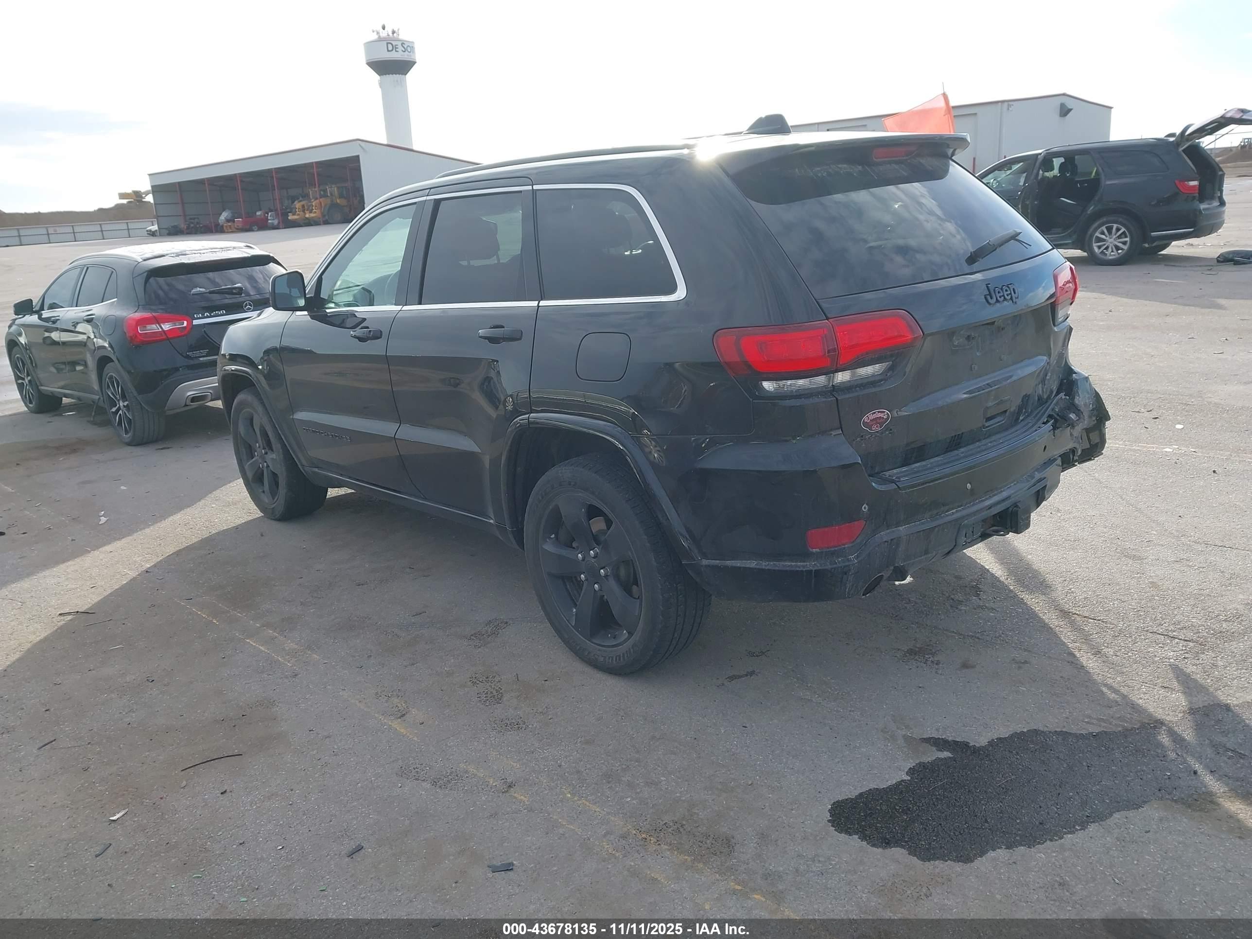 JEEP GRAND image 3