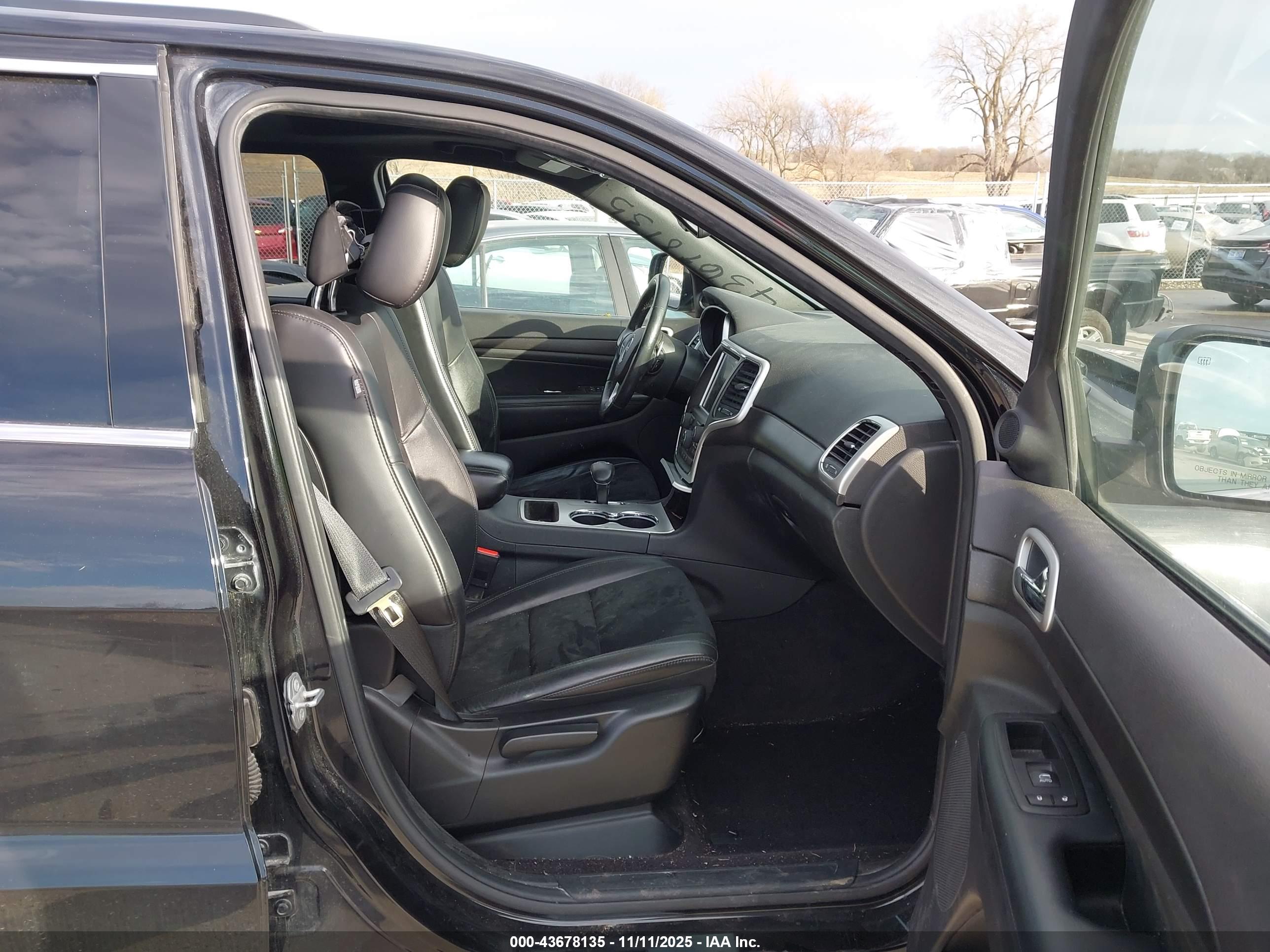 JEEP GRAND image 5