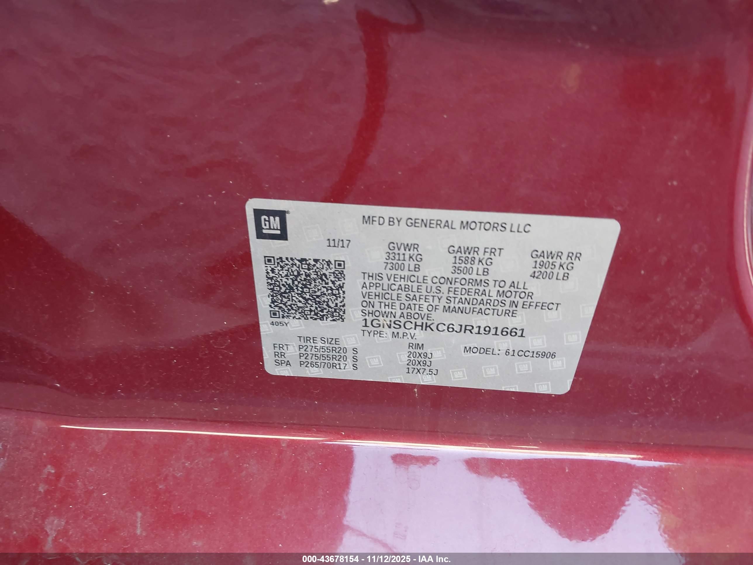 CHEVROLET SUBURBAN image 9