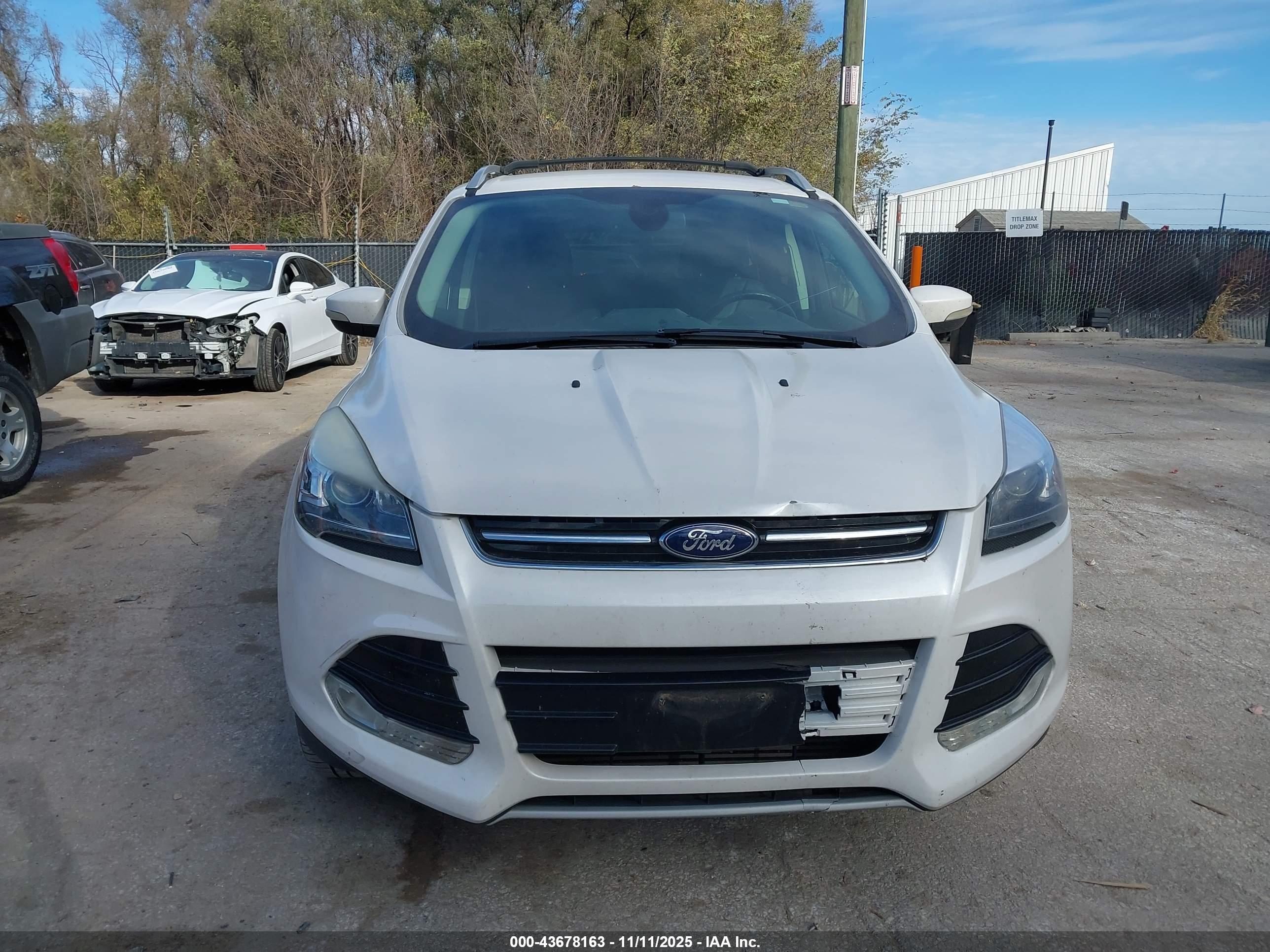 FORD ESCAPE image 6