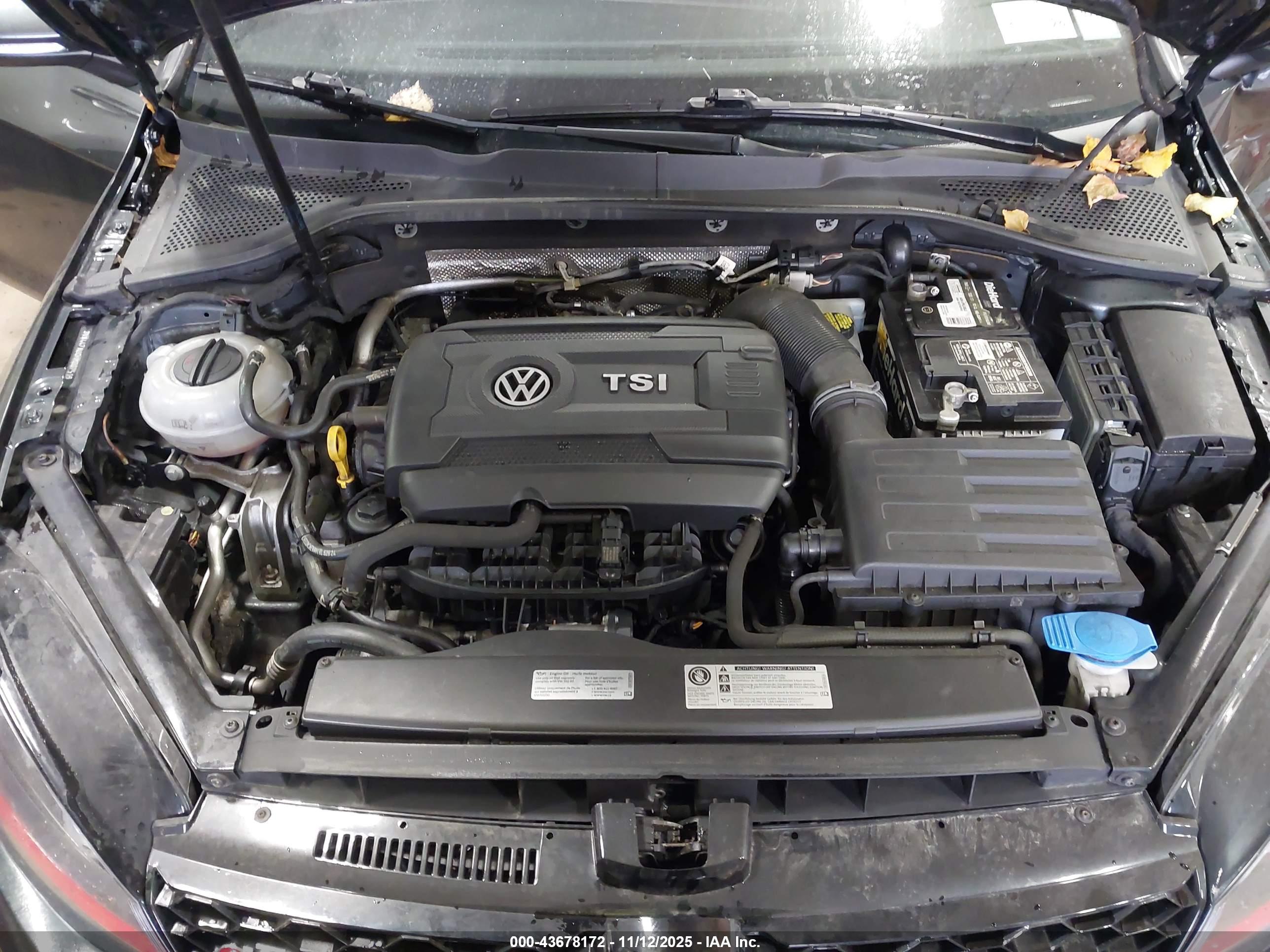VOLKSWAGEN GOLF image 10