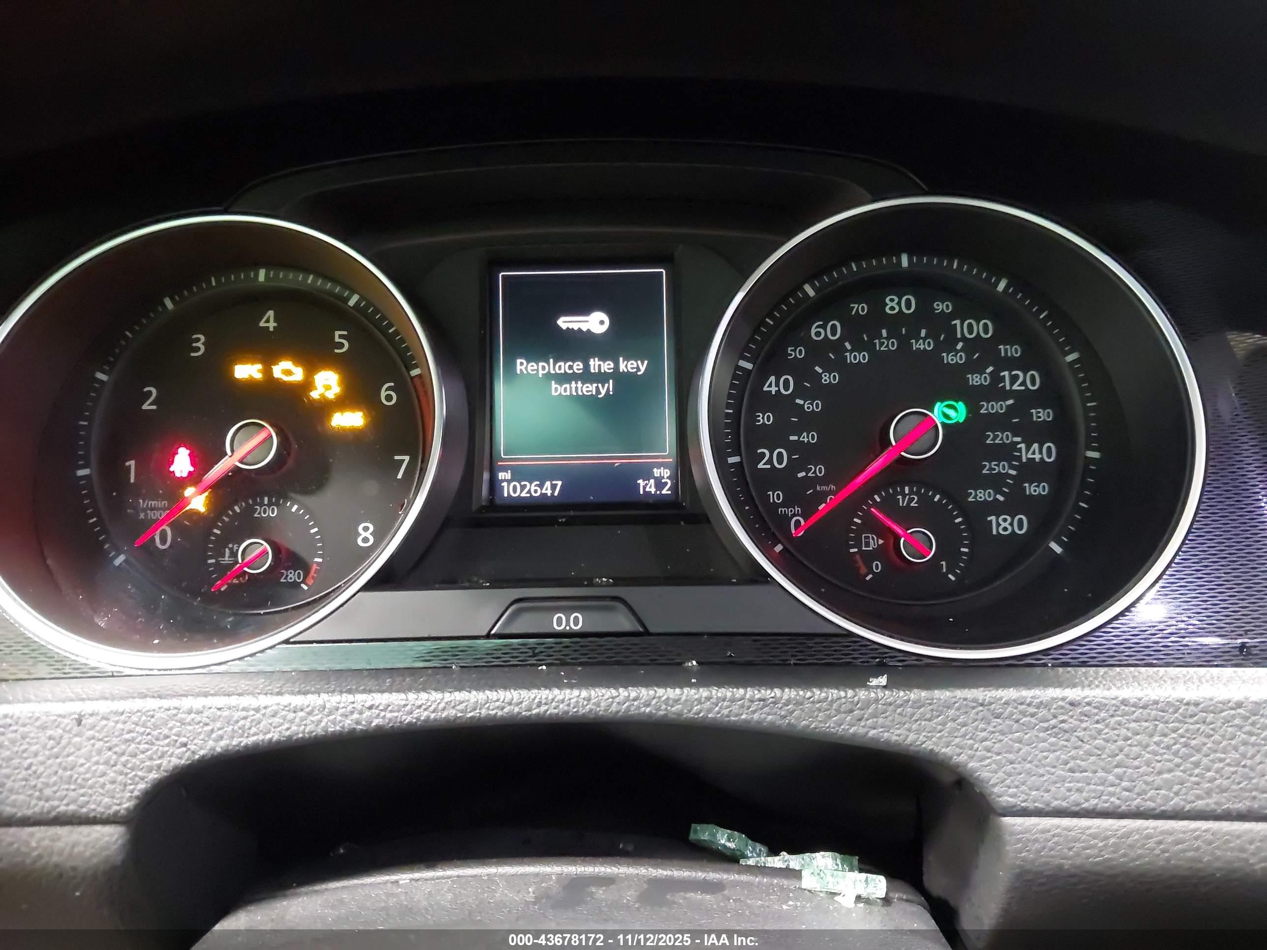 VOLKSWAGEN GOLF image 7