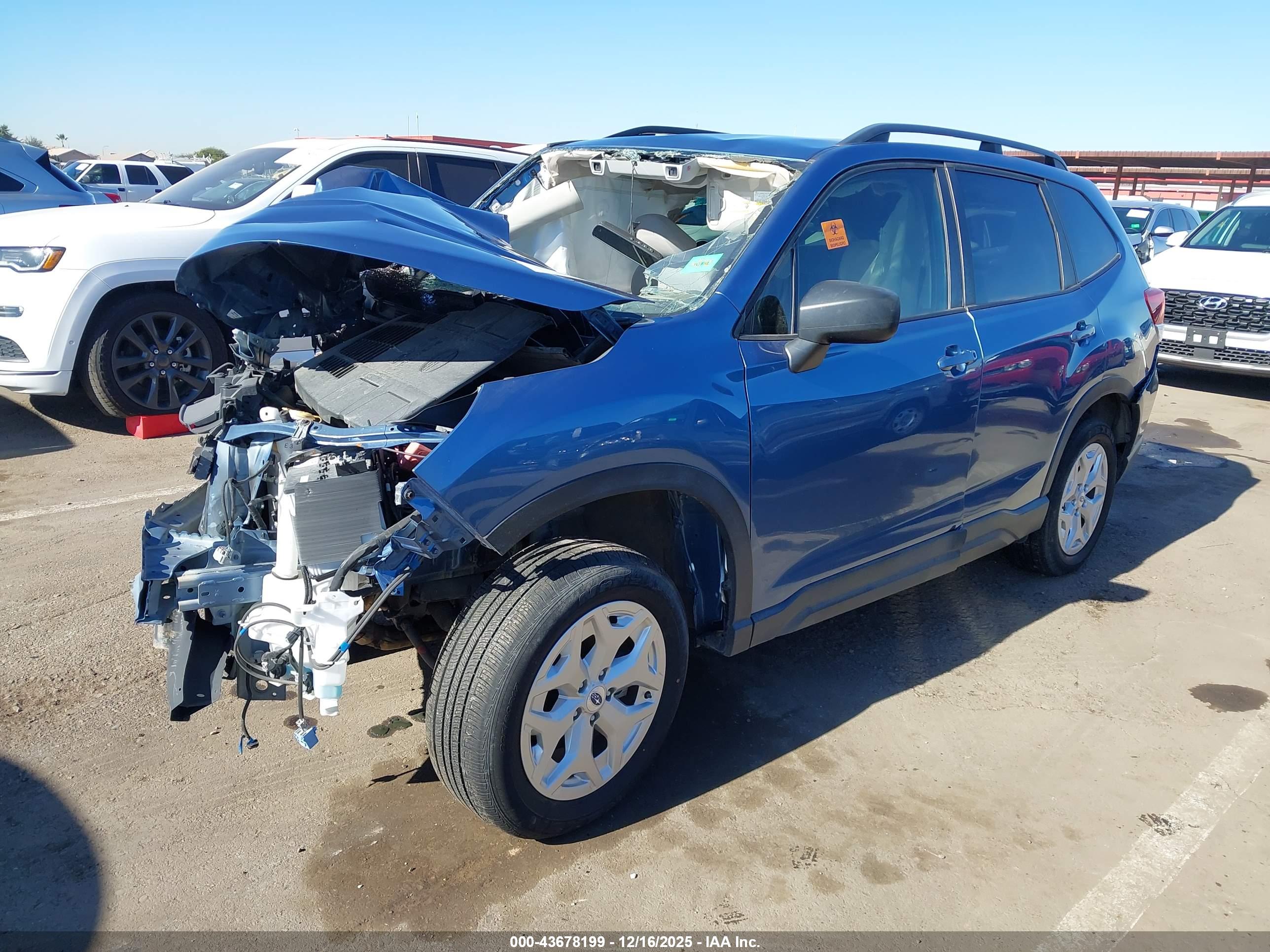 SUBARU FORESTER image 2