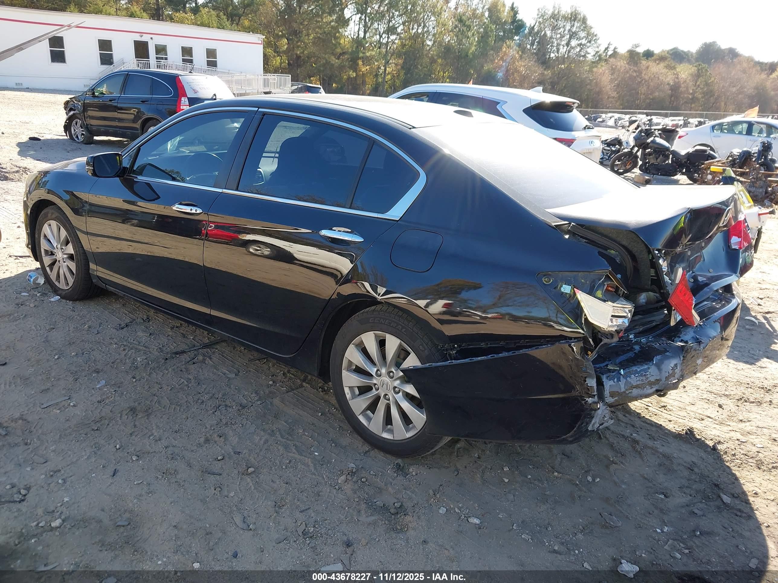 HONDA ACCORD image 3