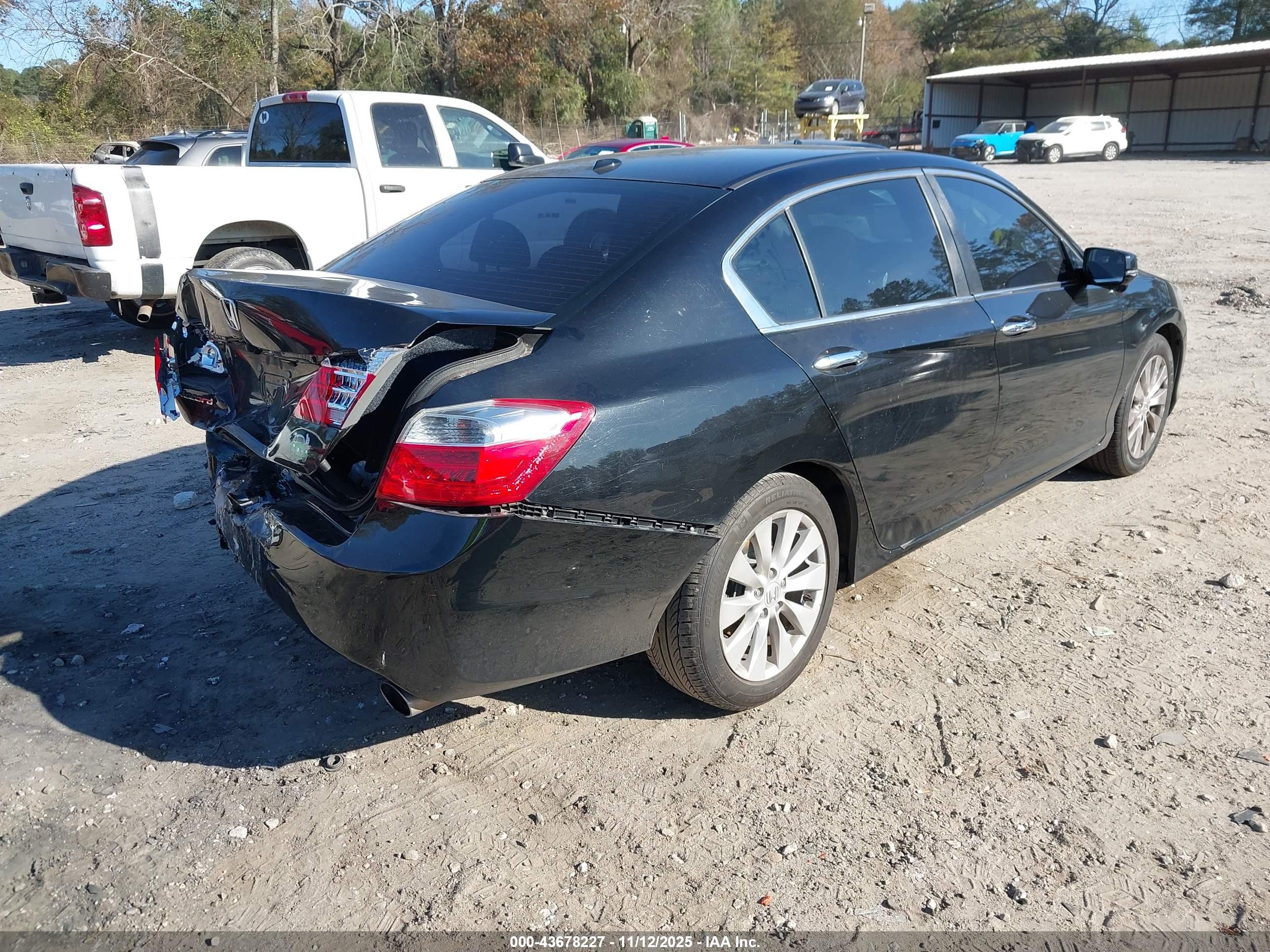 HONDA ACCORD image 4