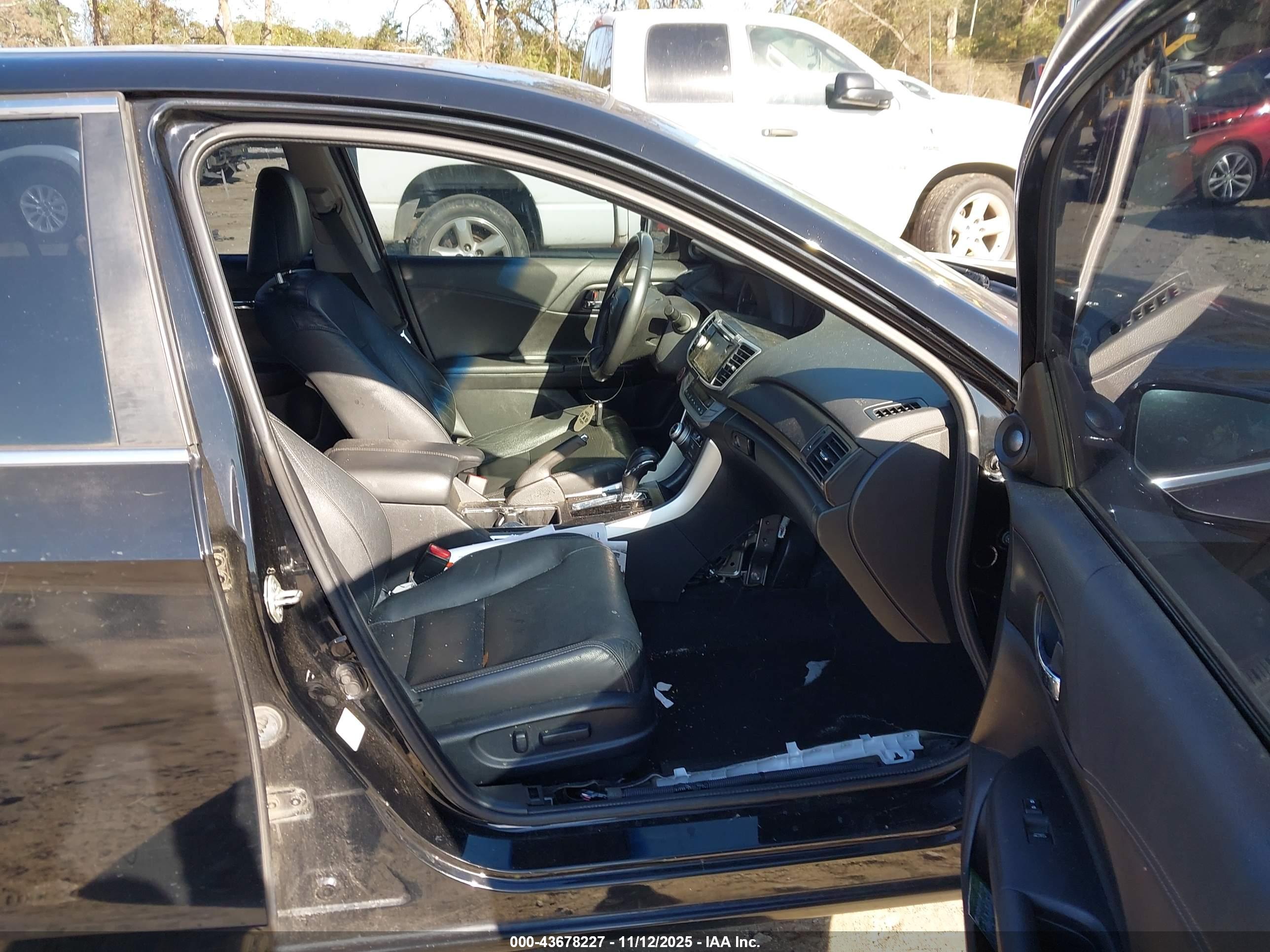 HONDA ACCORD image 5