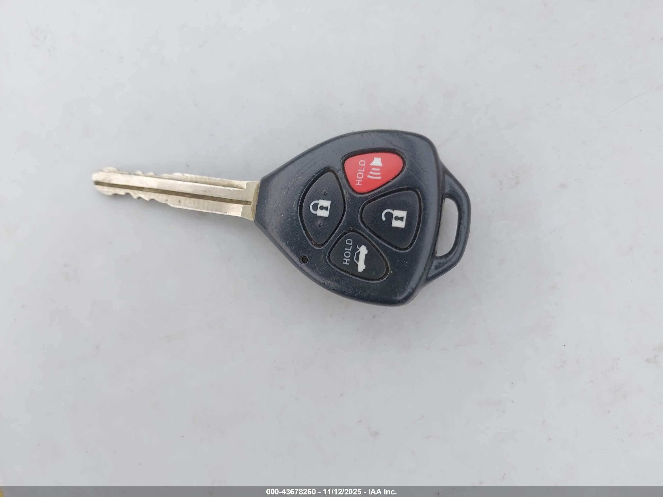 TOYOTA COROLLA image 11