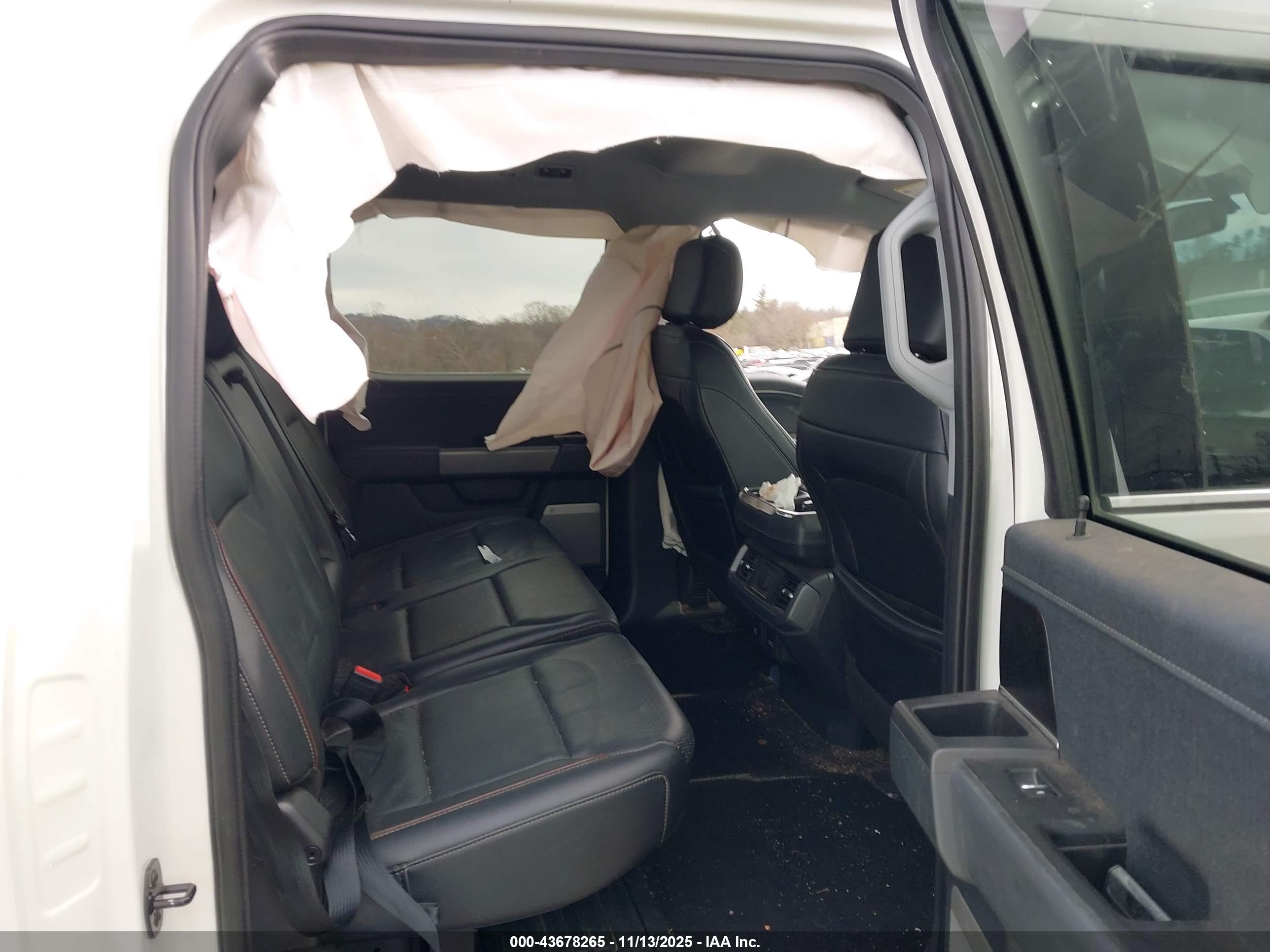 FORD F-150 image 8