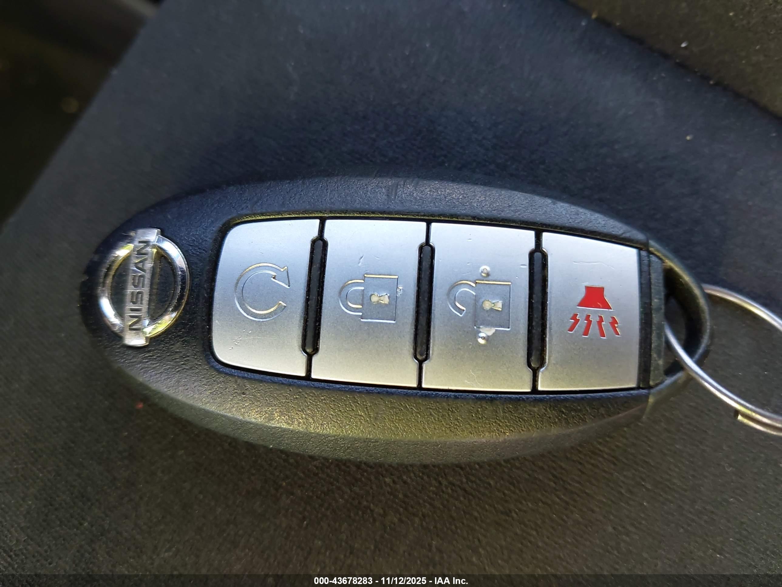 NISSAN PATHFINDER image 11