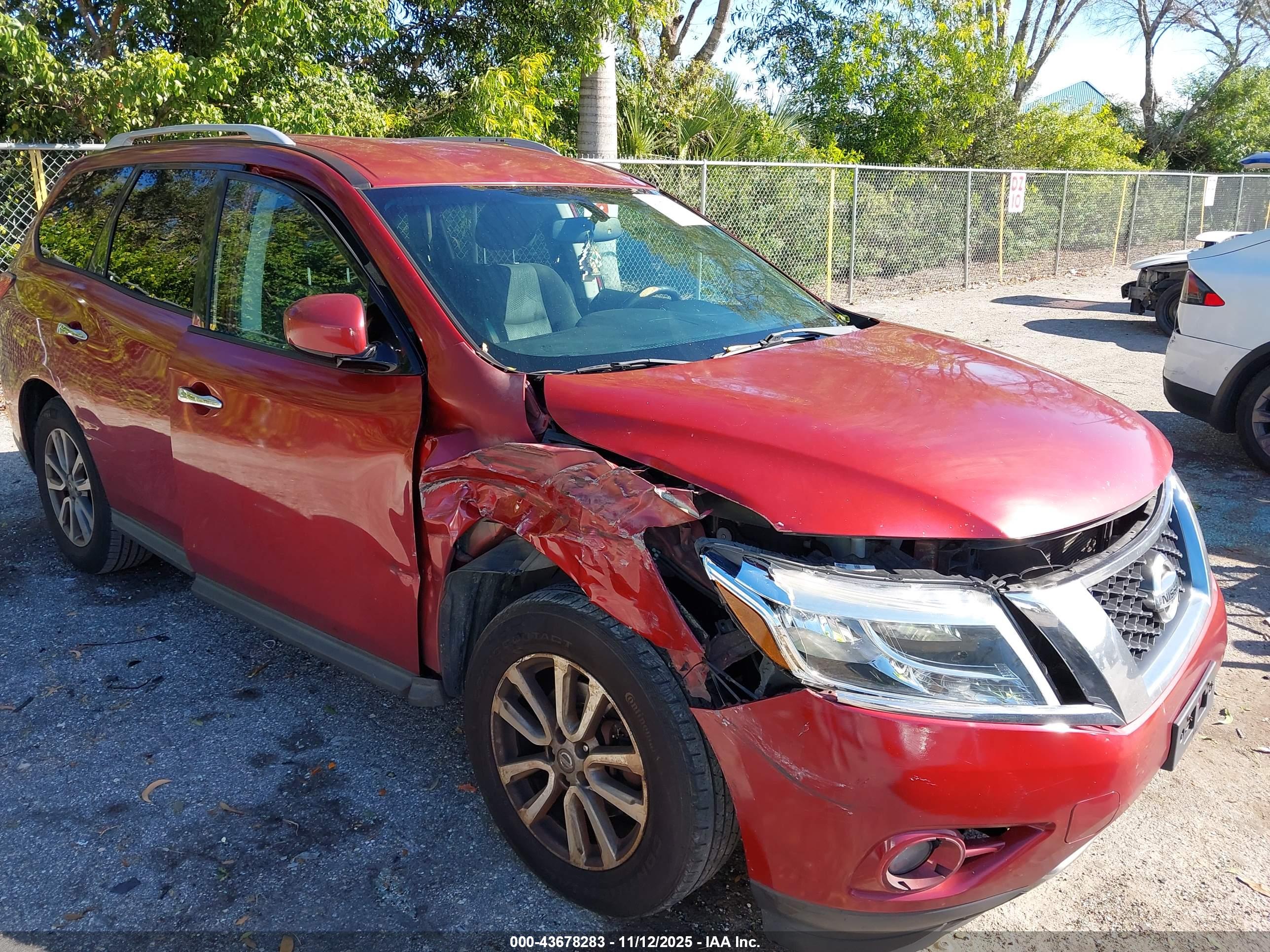 NISSAN PATHFINDER image 6
