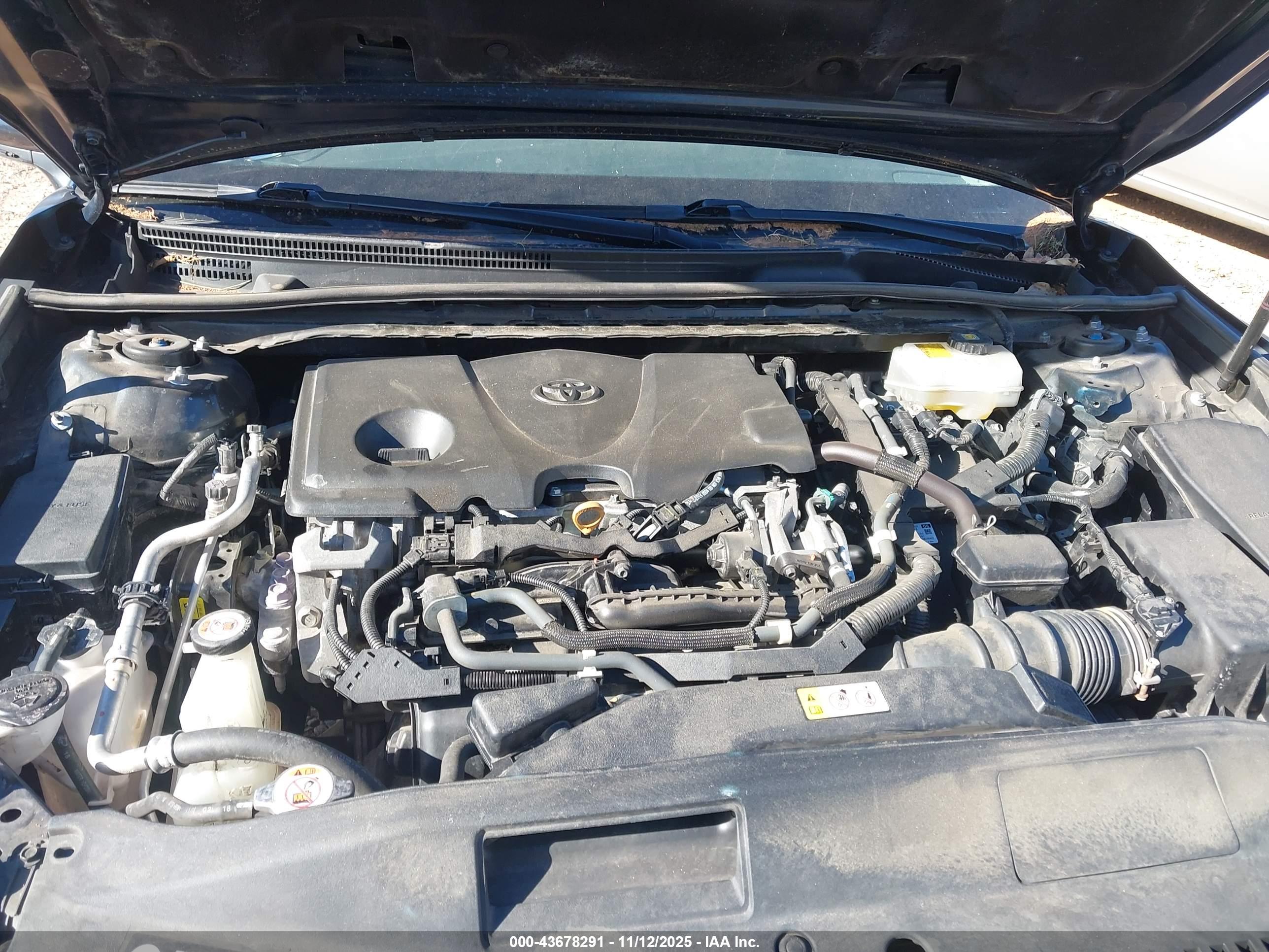 TOYOTA CAMRY image 10